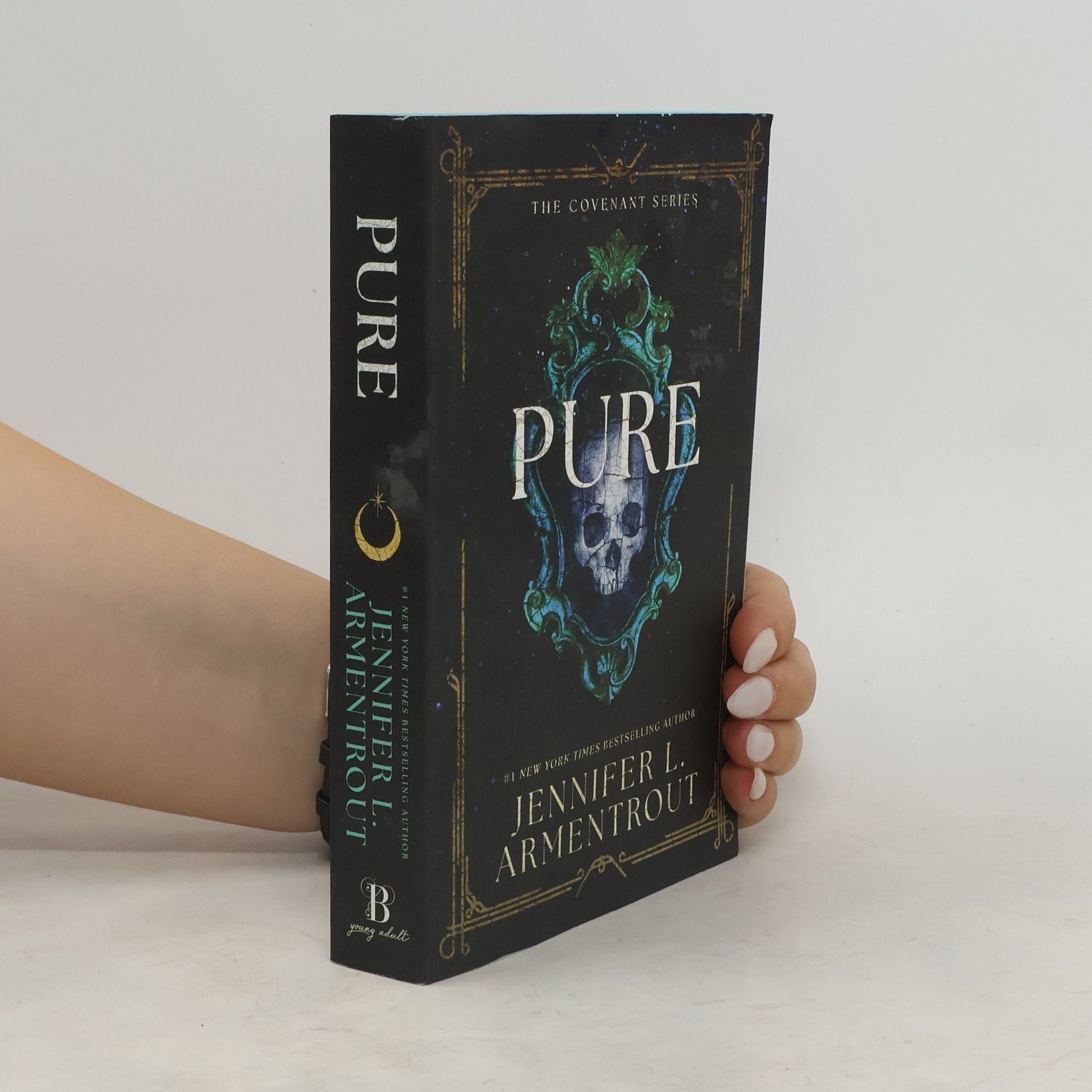 Jennifer L. Armentrout Pure