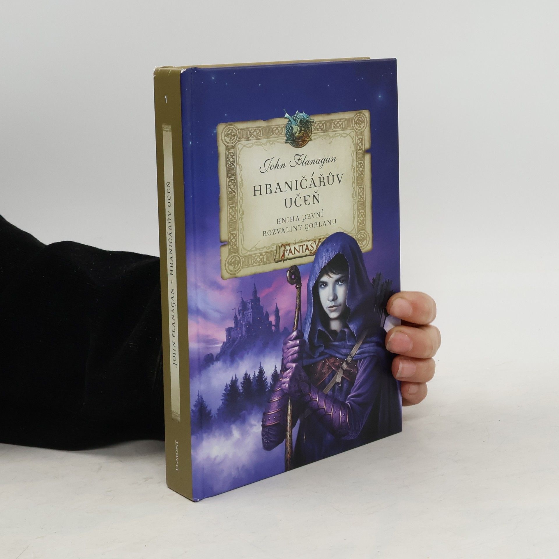 Hraničářův učeň. Rozvaliny Gorlanu. Kniha první