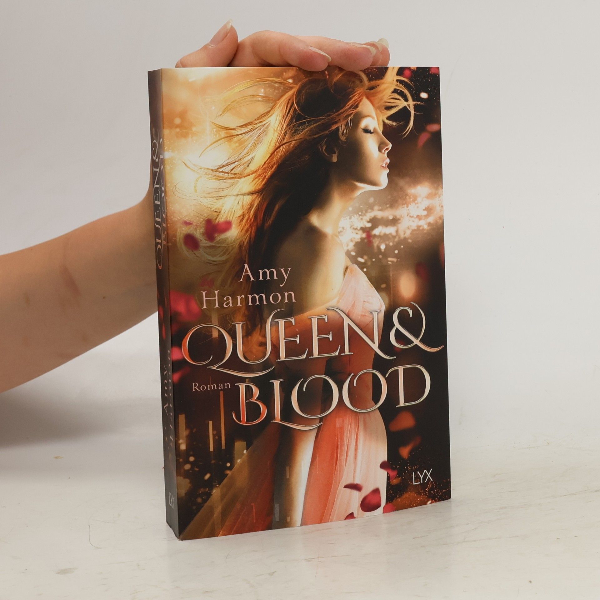 Amy Harmon Queen & blood