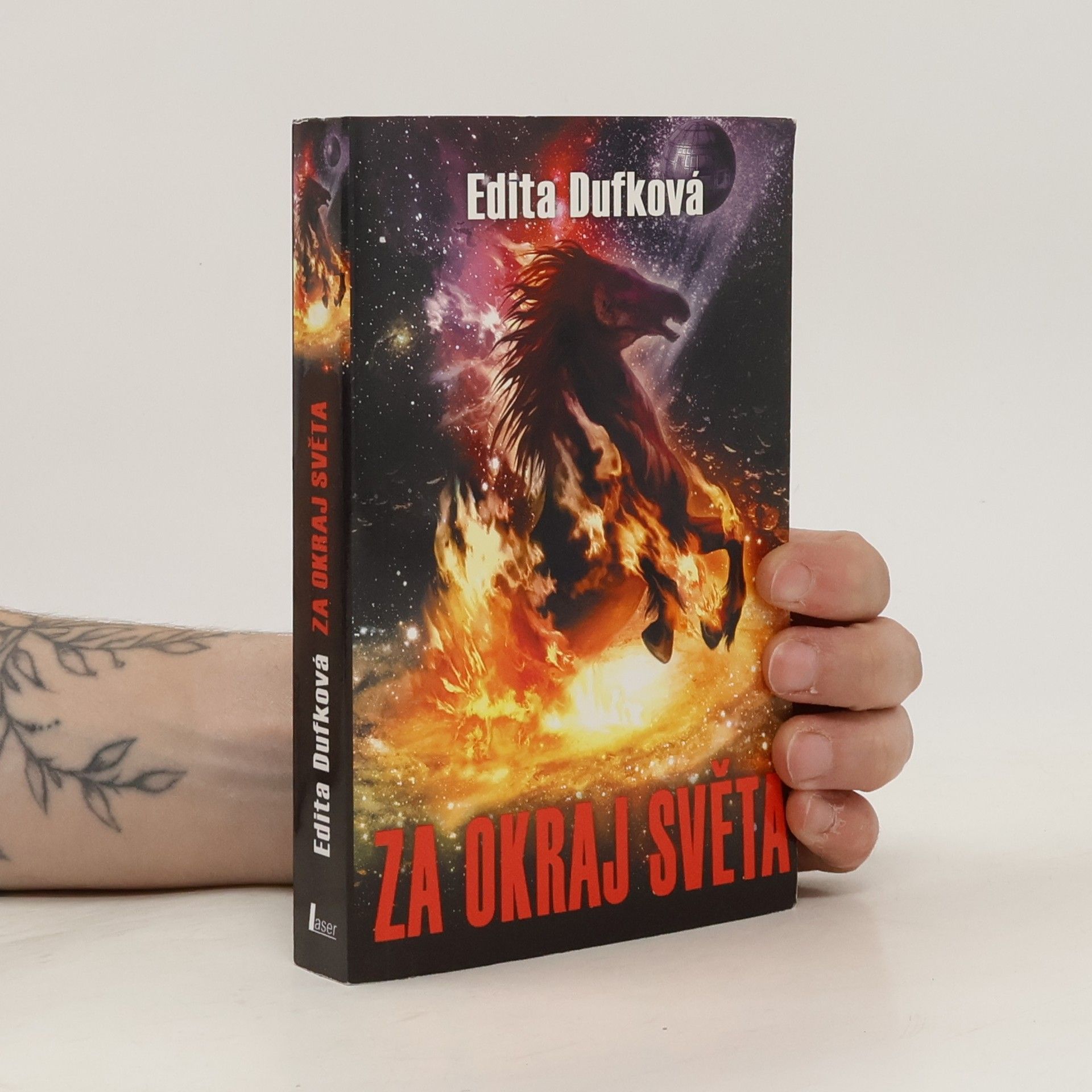 Edita Dufková Za okraj Světa
