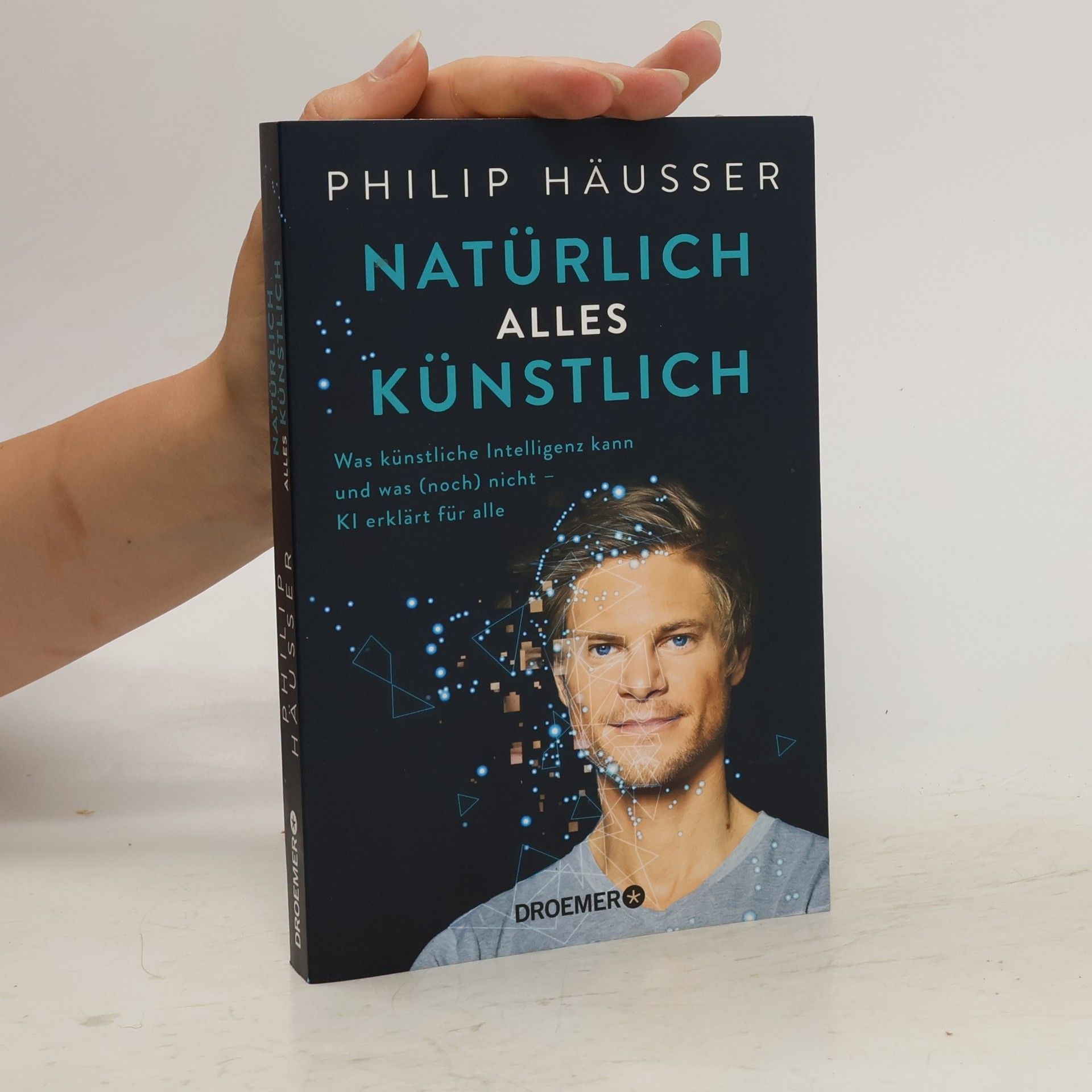 Philip Häusser Natürlich alles künstlich!