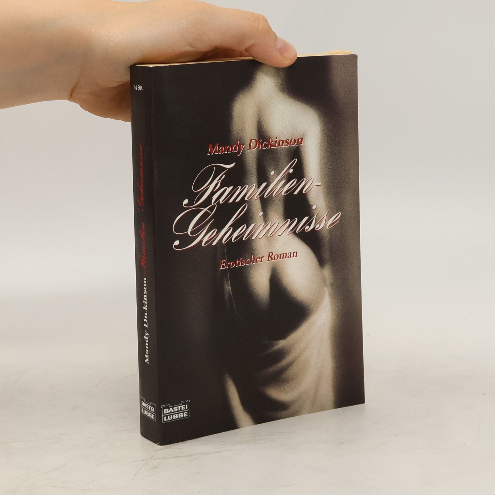 Mandy Dickinson Familien-Geheimnisse