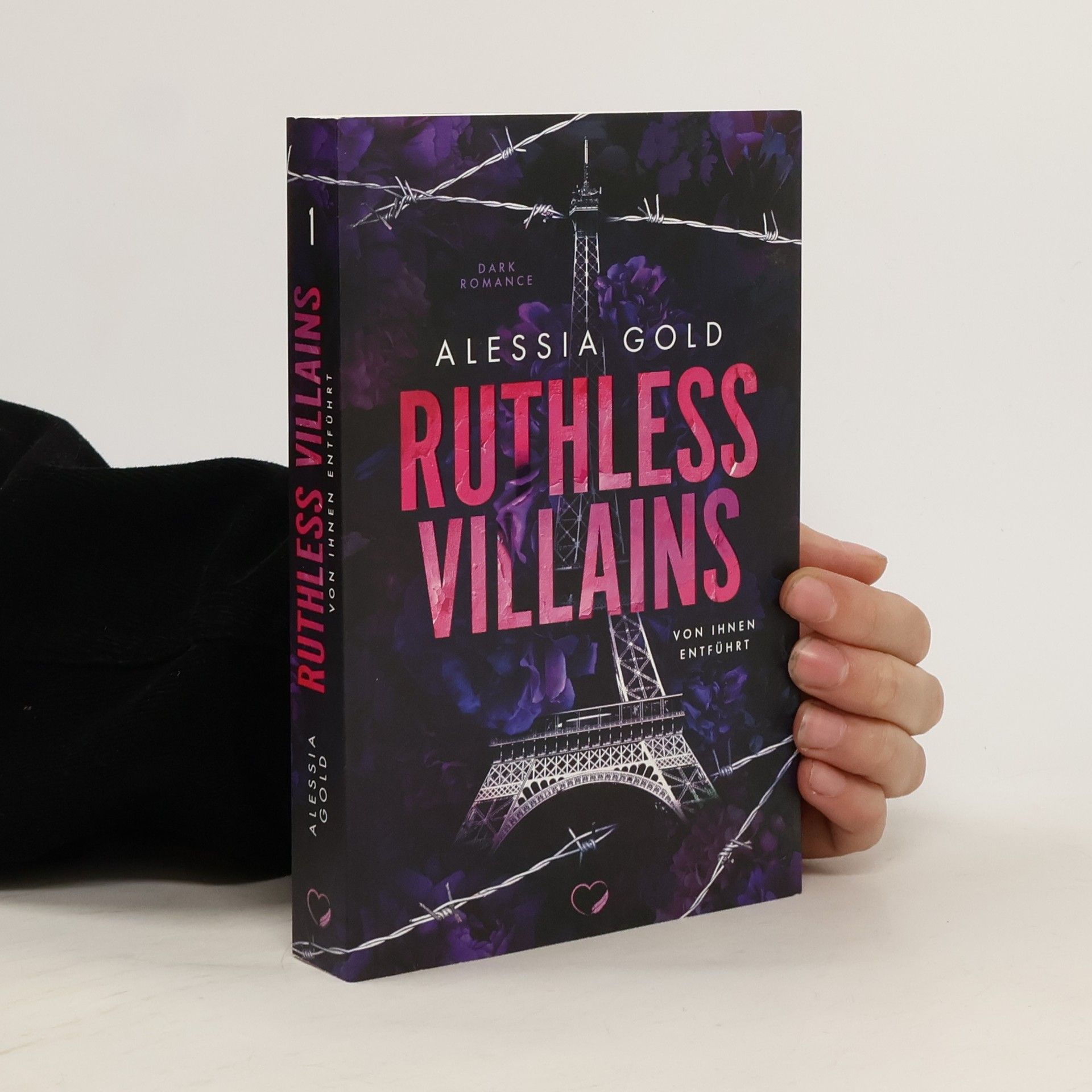 Alessia Gold Ruthless Villains