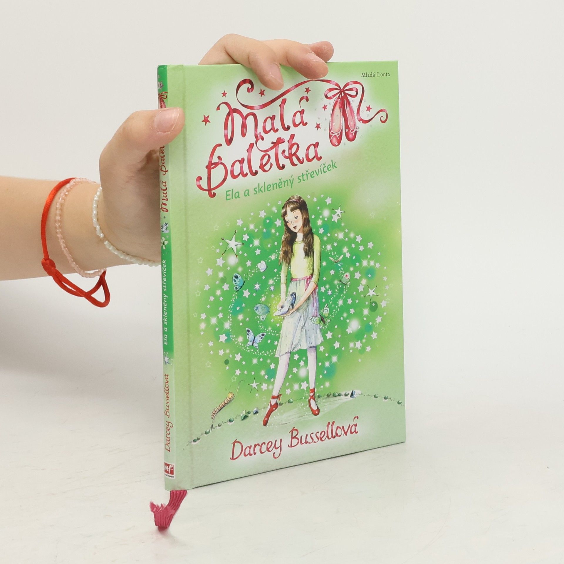 Darcey Bussell Ela a skleněný střevíček. Malá baletka