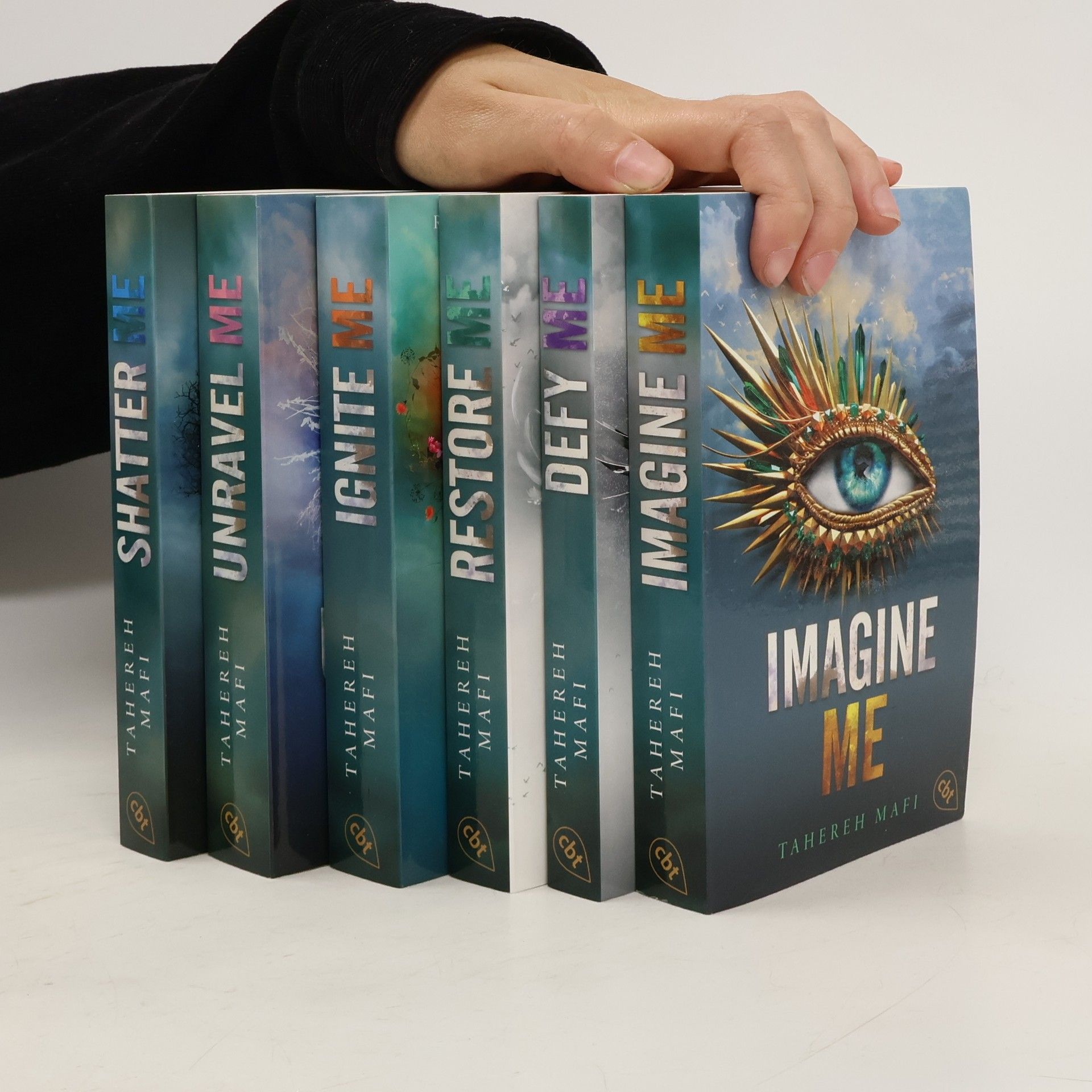 Tahereh Mafi Die Shatter-Me-Reihe: Sechs Bände im Taschenbuch-Schuber