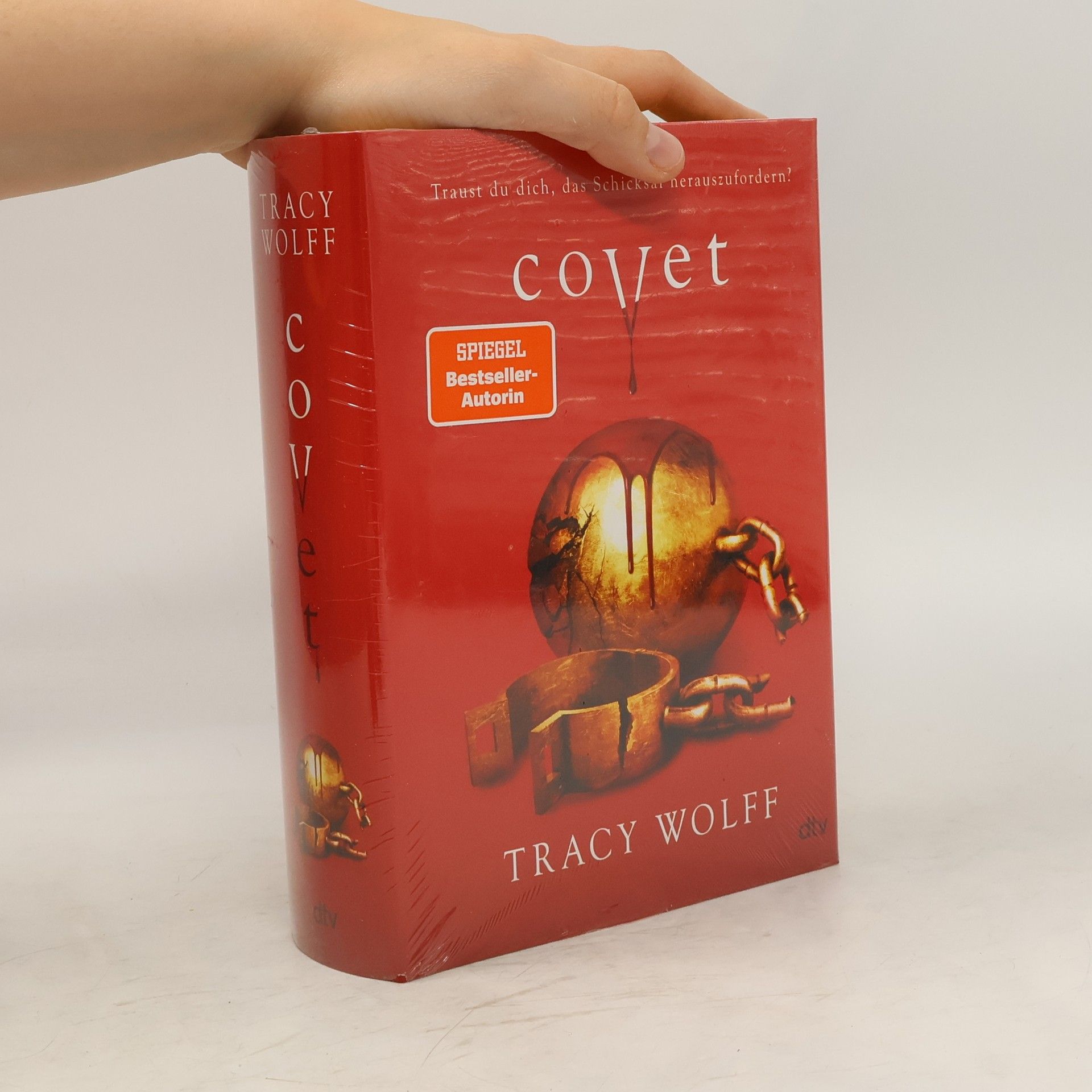 Tracy Wolff Covet