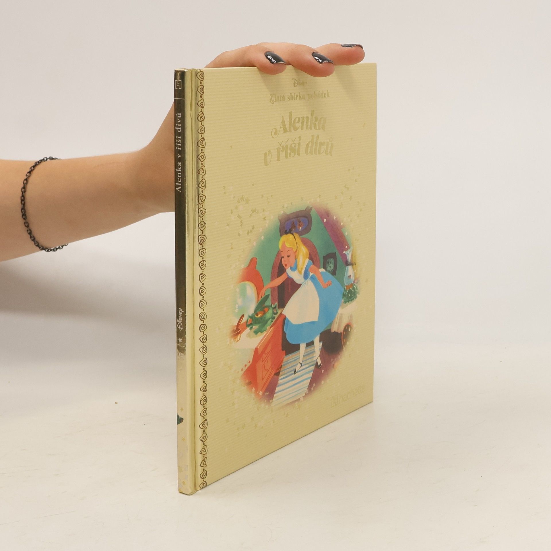 Collectif d'auteurs Zlatá sbírka pohádek 25. Alenka v říši divů