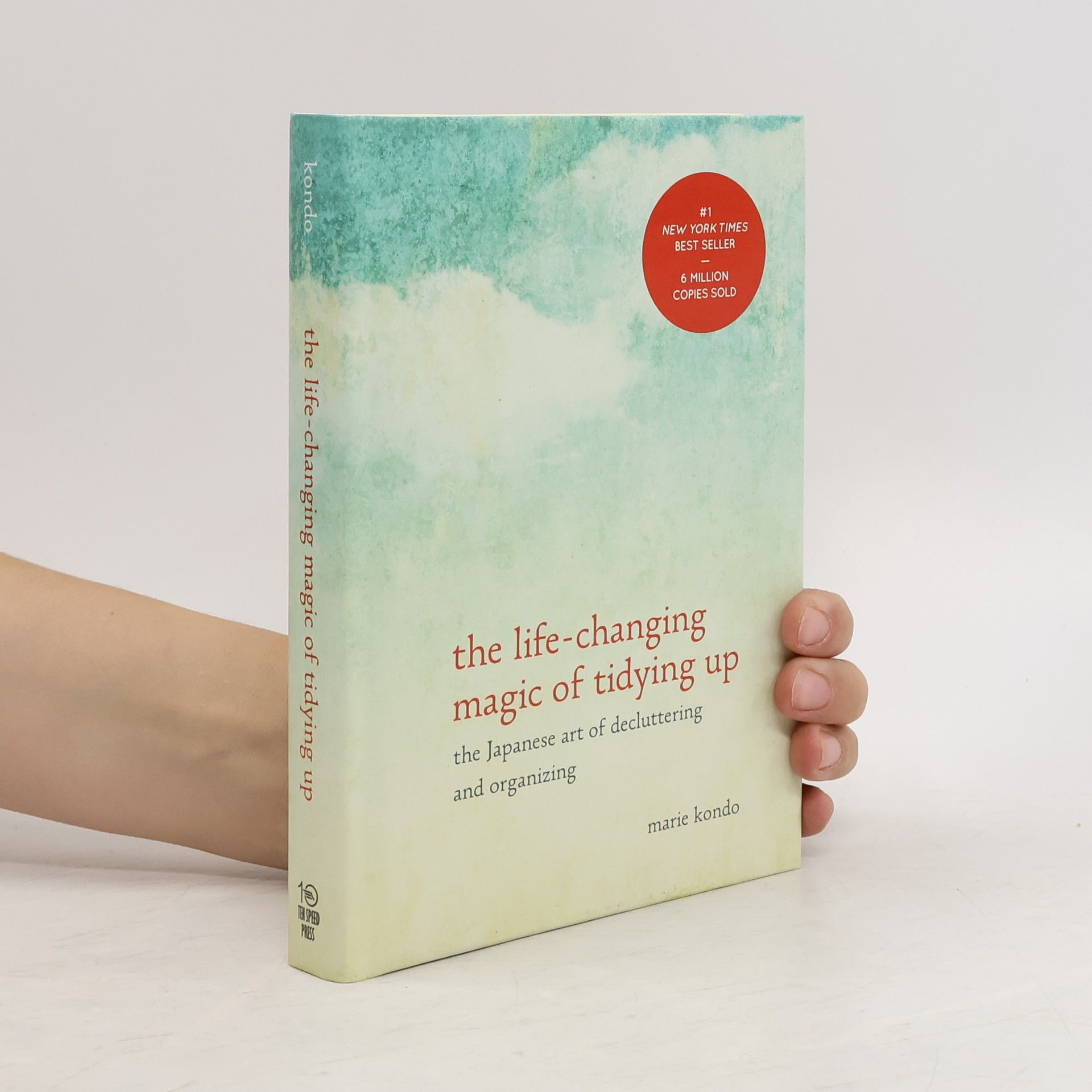 Marie Kondo The Life-changing Magic of Tidying Up