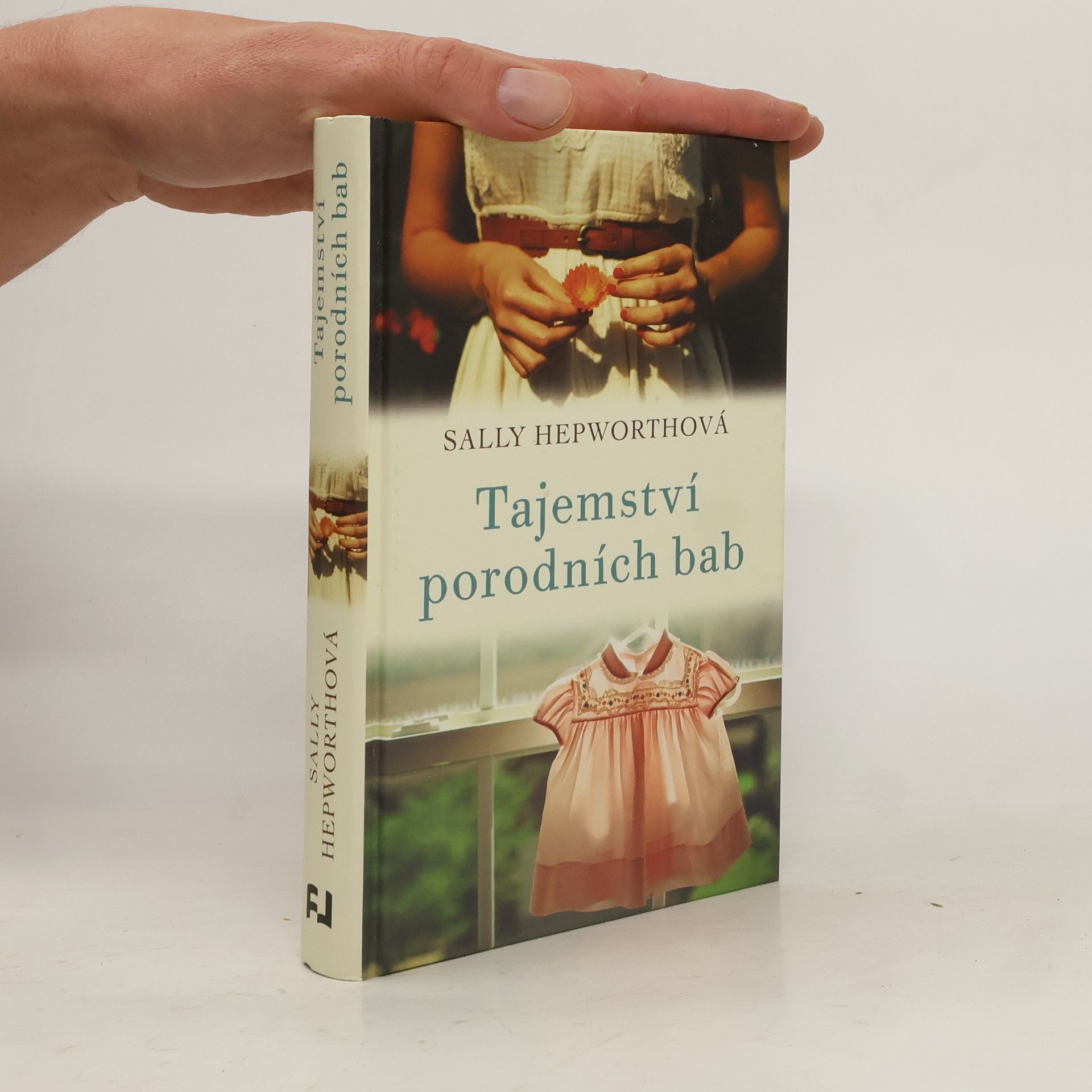 Sally Hepworth Tajemství porodních bab