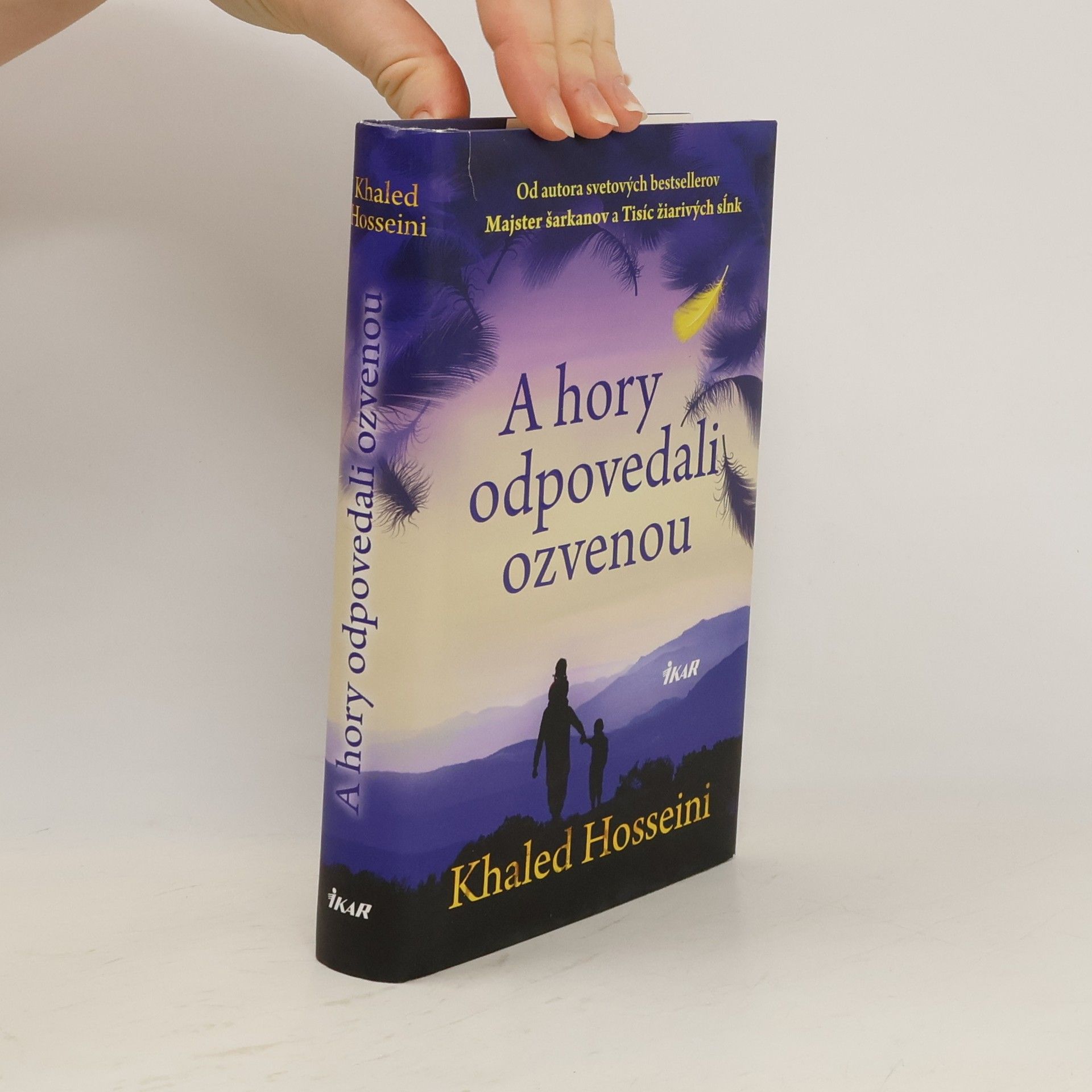 Khaled Hosseini A hory odpovedali ozvenou