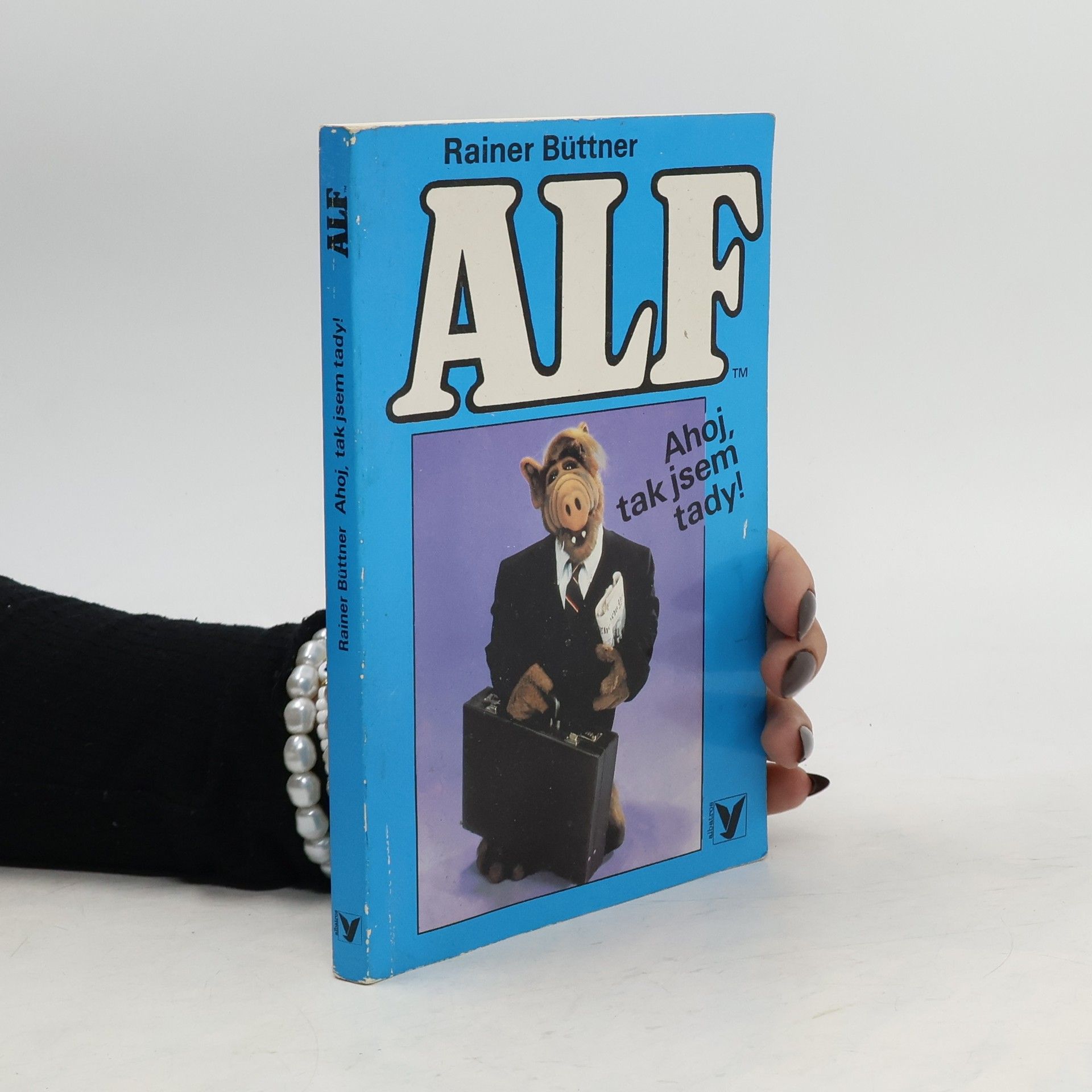 Rainer Büttner Alf. Ahoj, tak jsem tady!