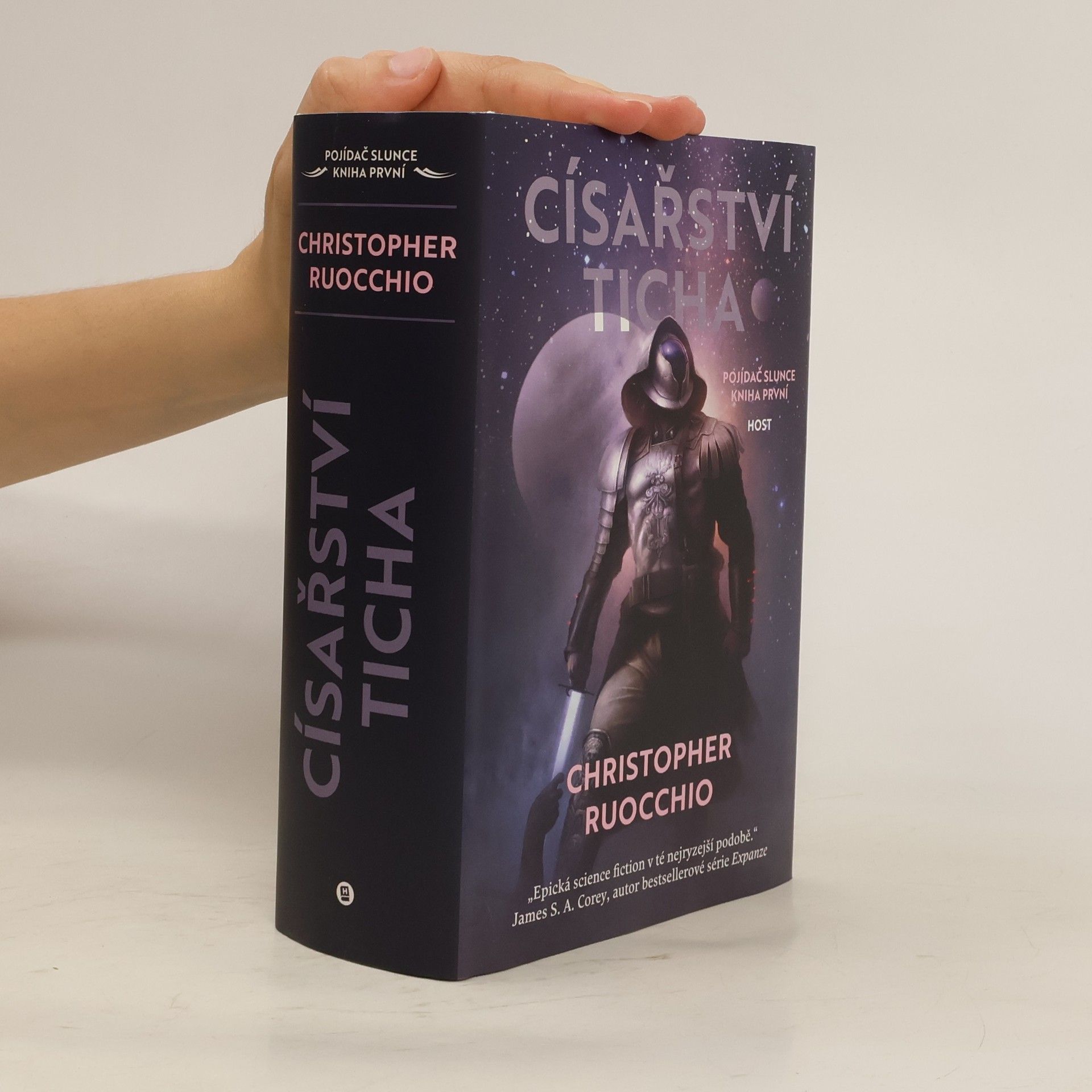 Christopher Ruocchio Pojídač Slunce kniha 1. Císařství ticha
