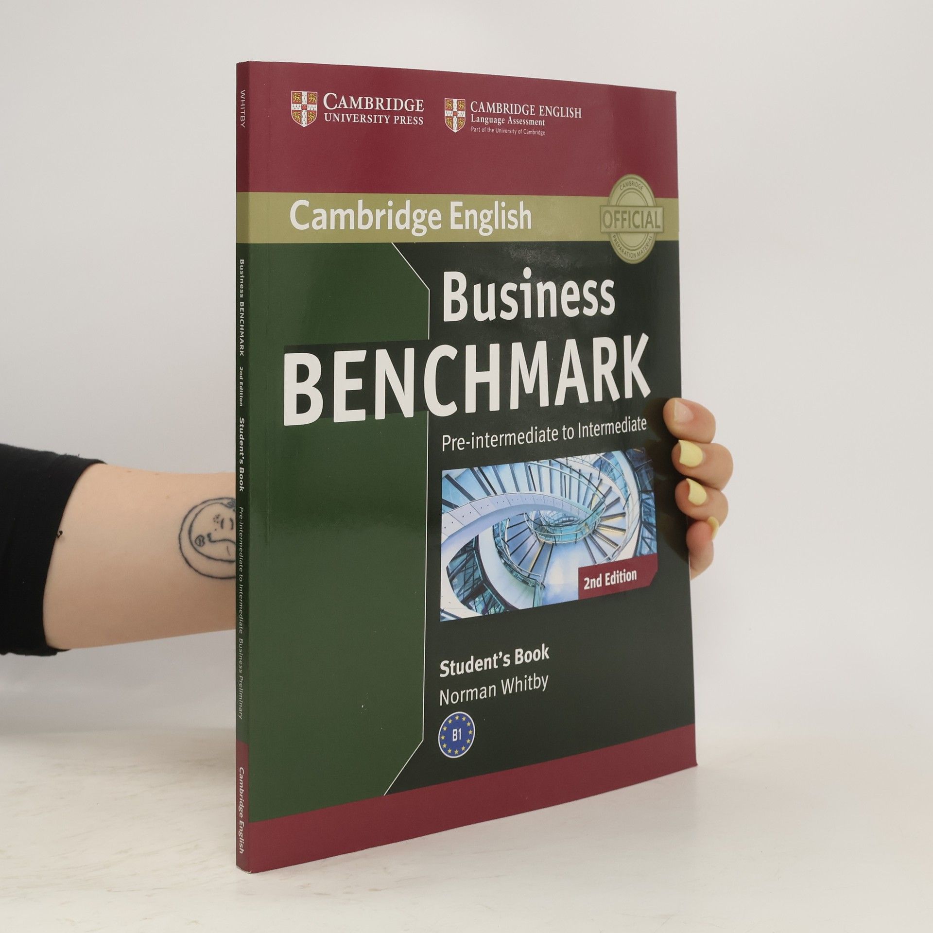Norman Whitby Business benchmark. Pre-intermediate to intermediate business preliminary. Student's book + Personal Study Book. 2nd Edition