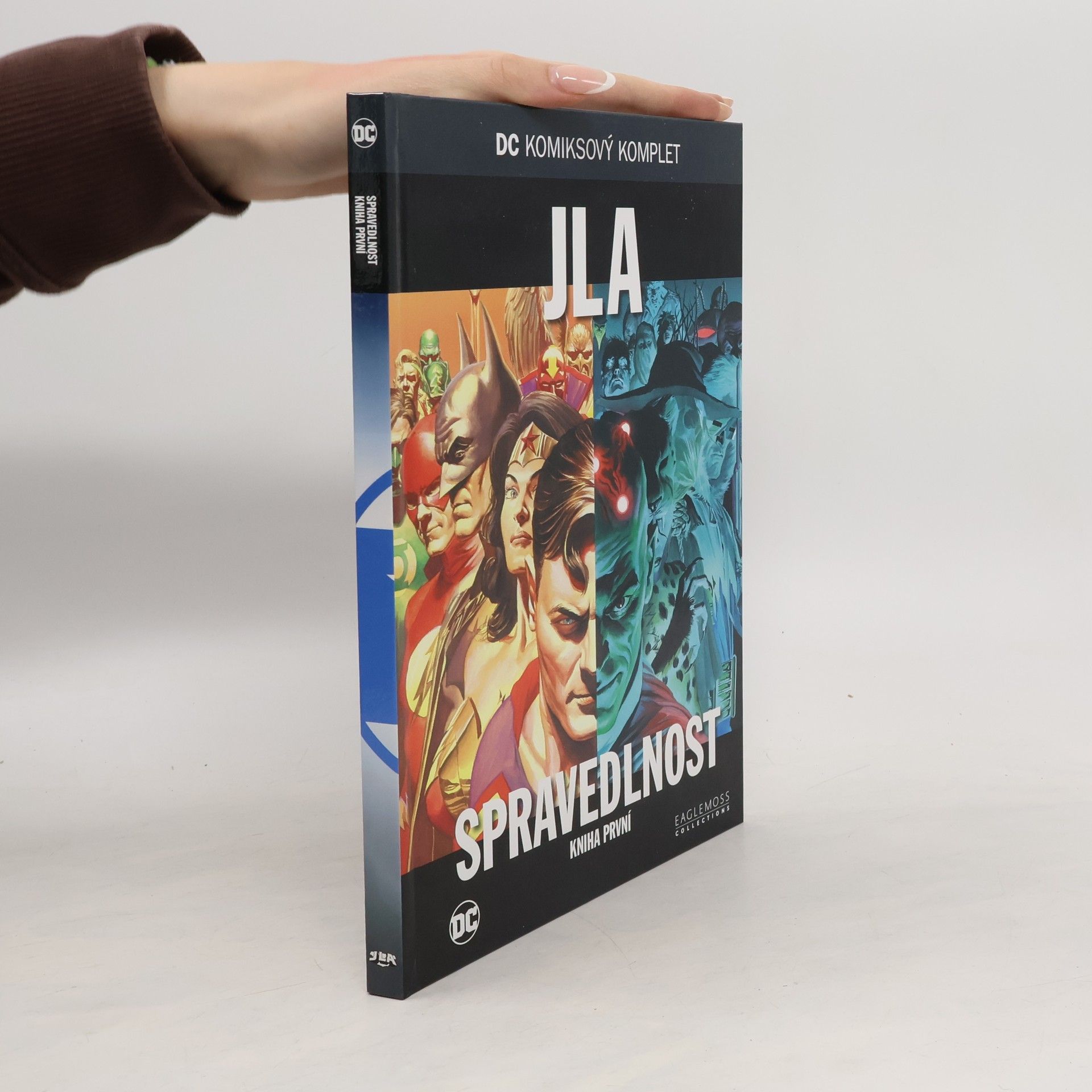 Grant Morrison DC 33. JLA Spravedlnost: Kniha první