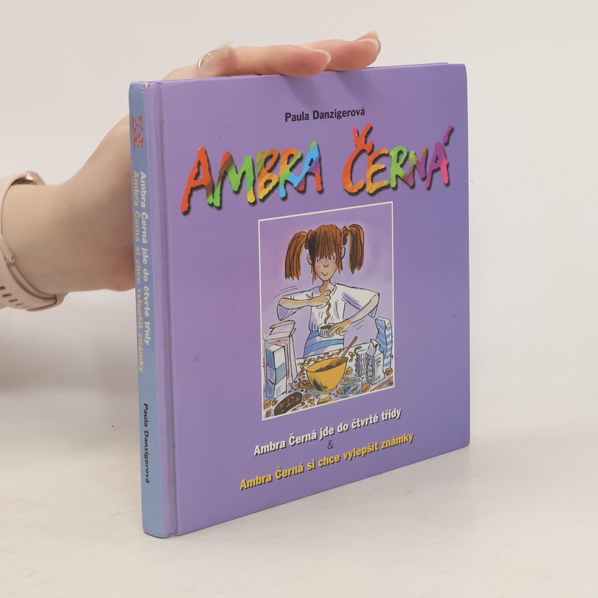 Paula Danziger Ambra Černá