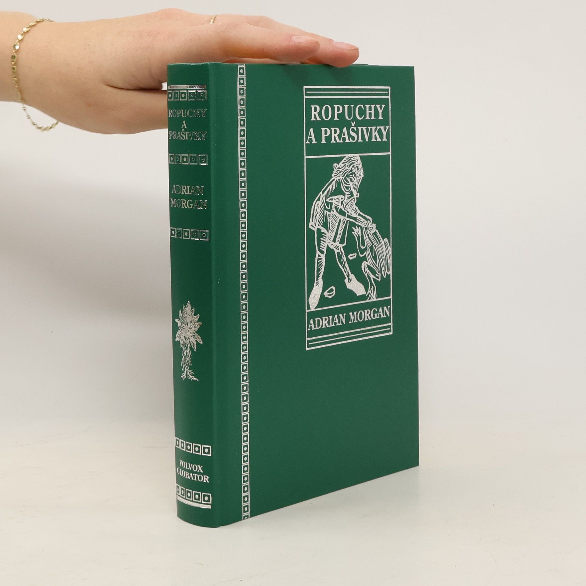 Adrian Morgan Ropuchy a prašivky