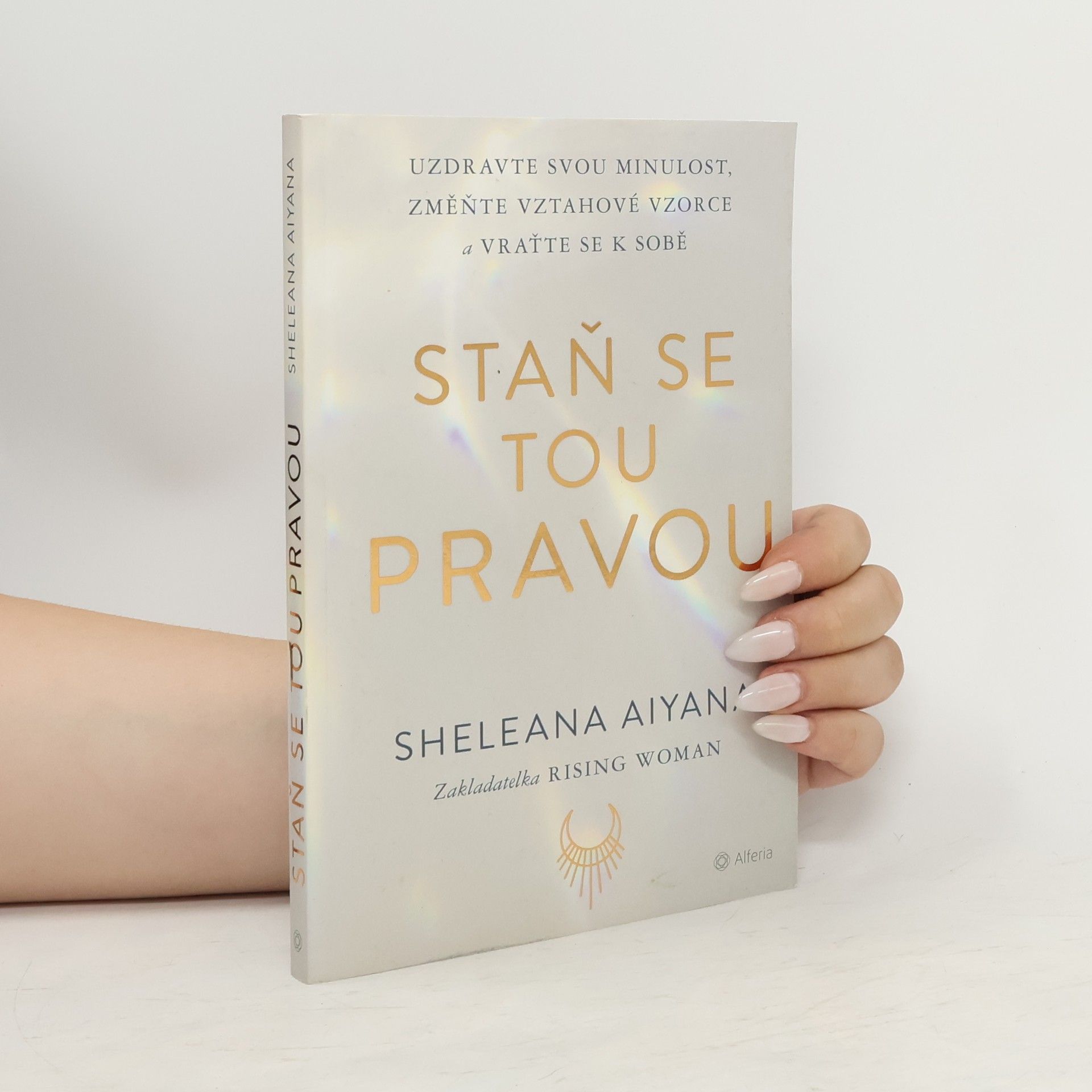 Sheleana Aiyana Staň se tou pravou