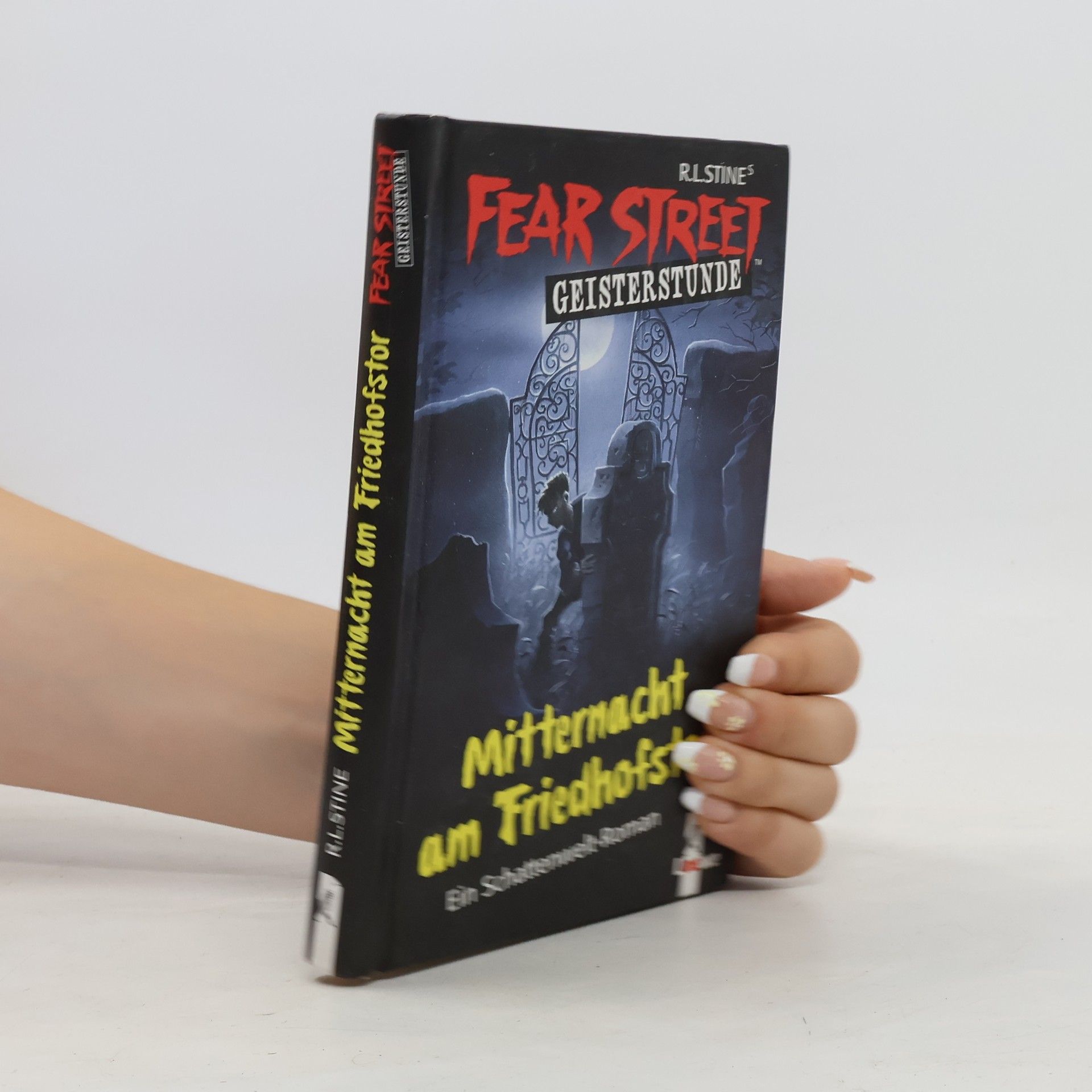 R. L. Stine Mitternacht am Friedhofstor. Ein Schattenwelt-Roman