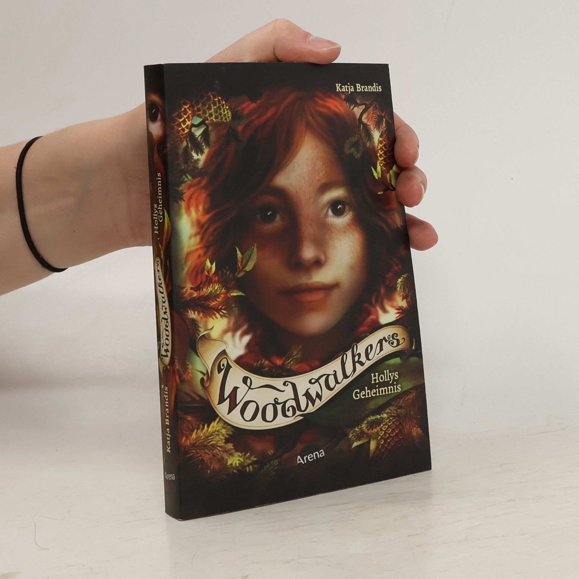 Katja Brandis Woodwalkers (3). Hollys Geheimnis