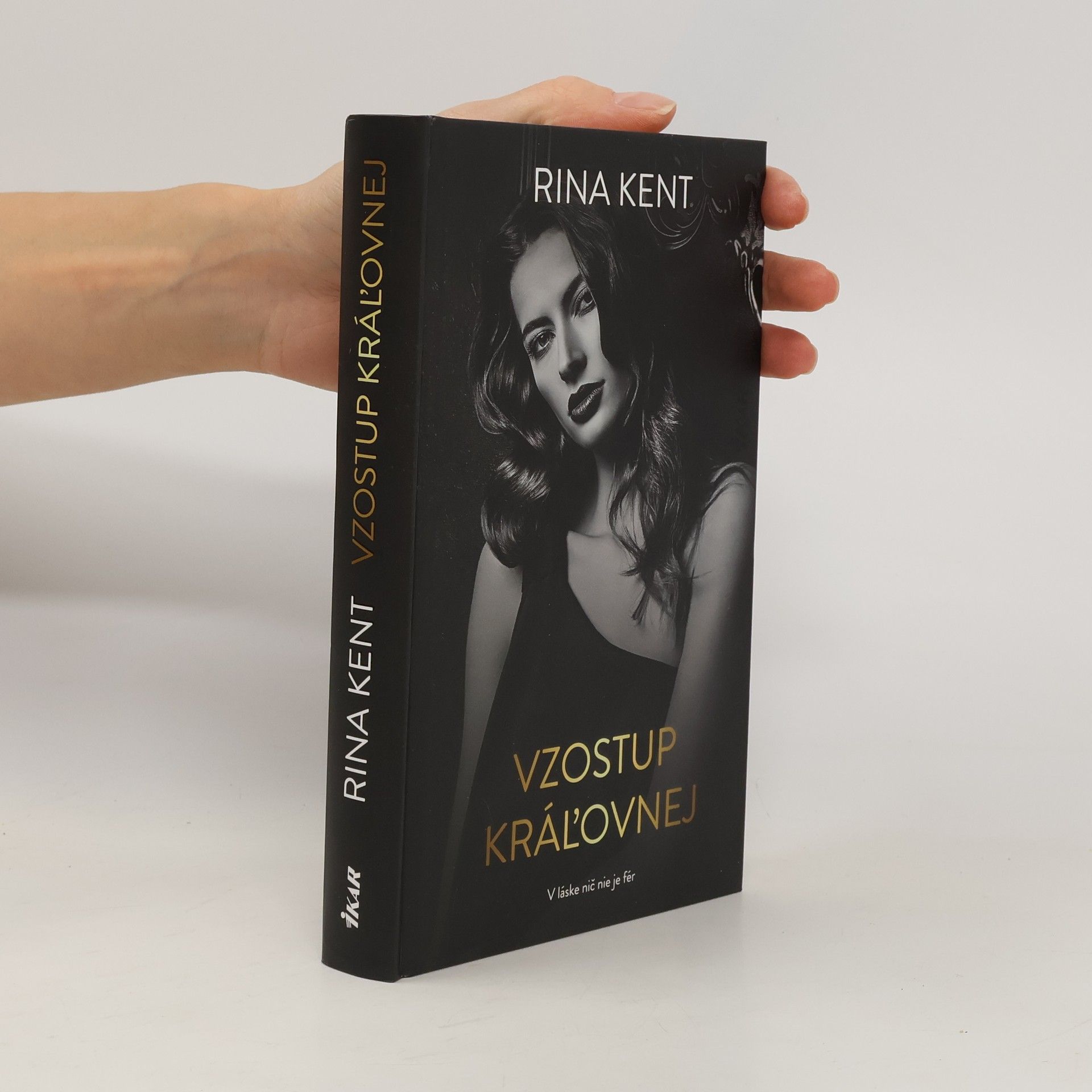 Rina Kent Vzostup kráľovnej