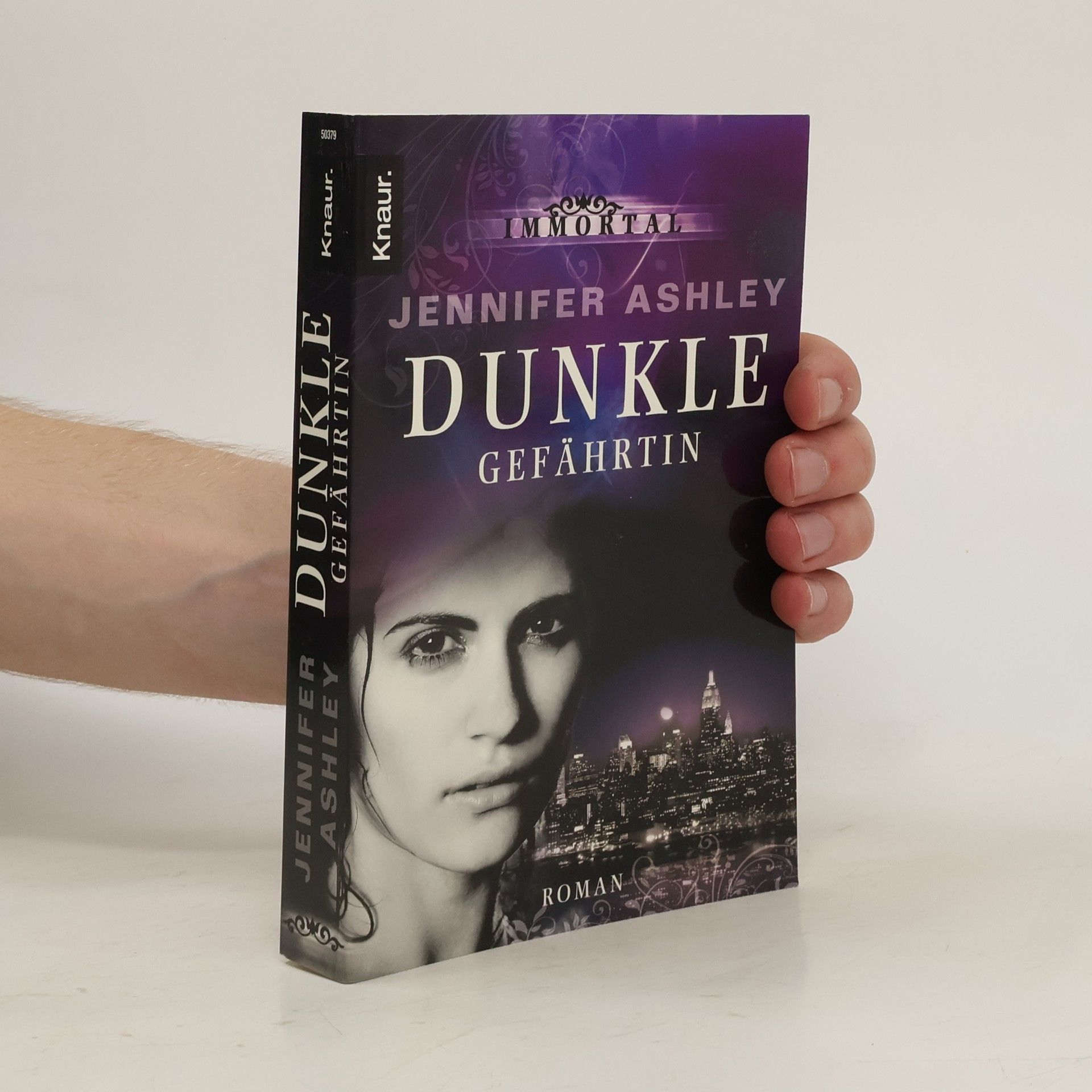 Jennifer Ashley Dunkle Gefährtin