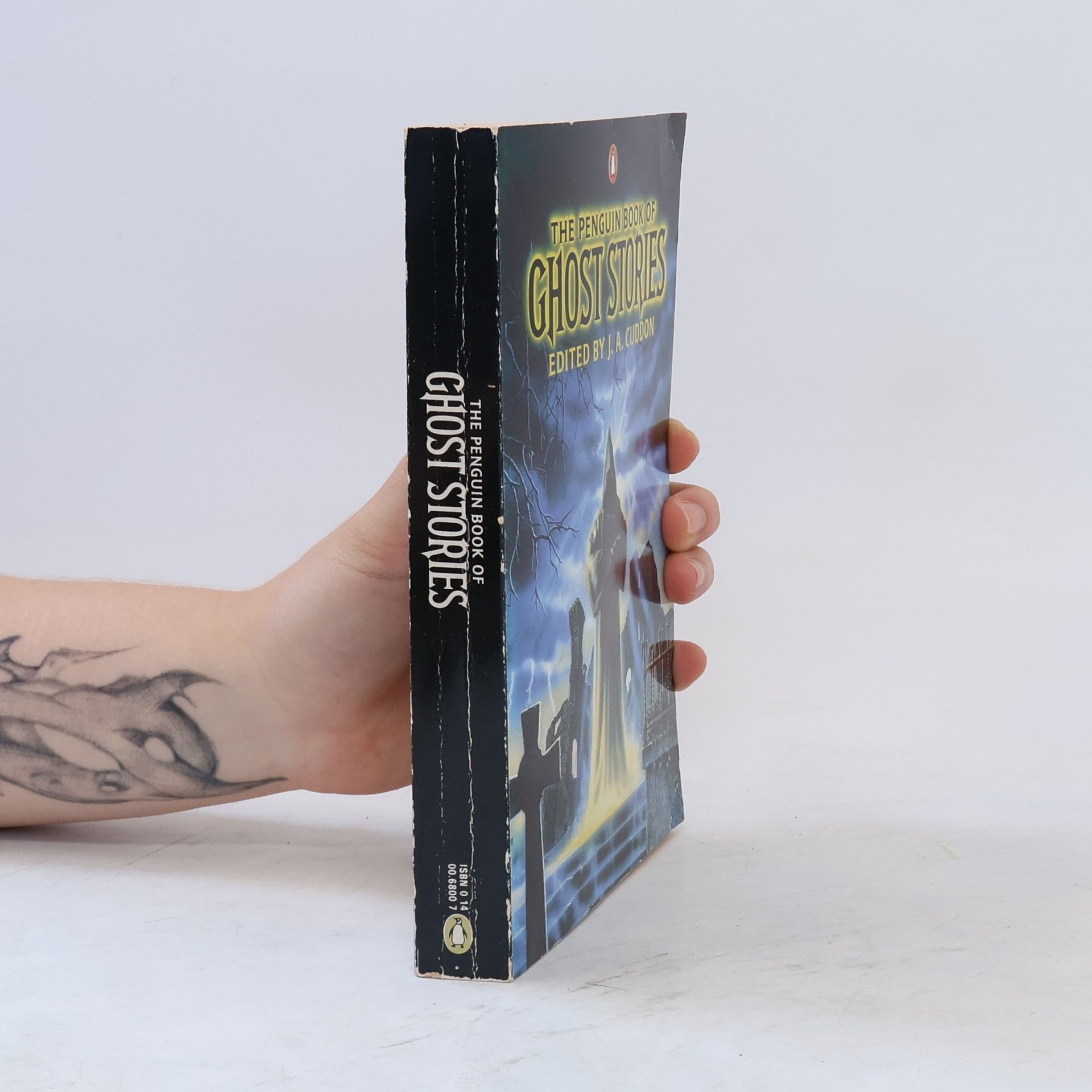JA Cuddon The Penguin Book of Ghost Stories