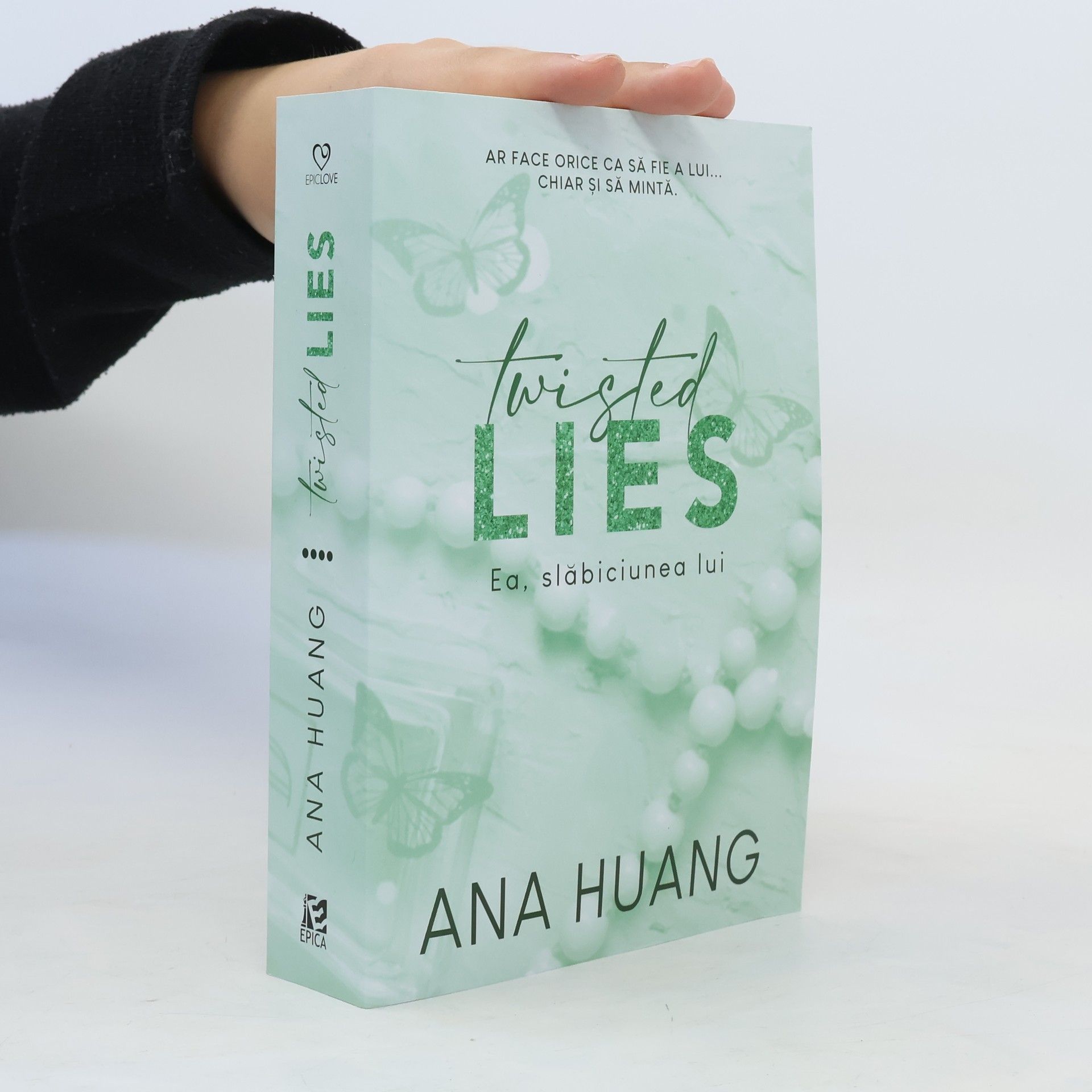 Ana Huang Twisted Lies