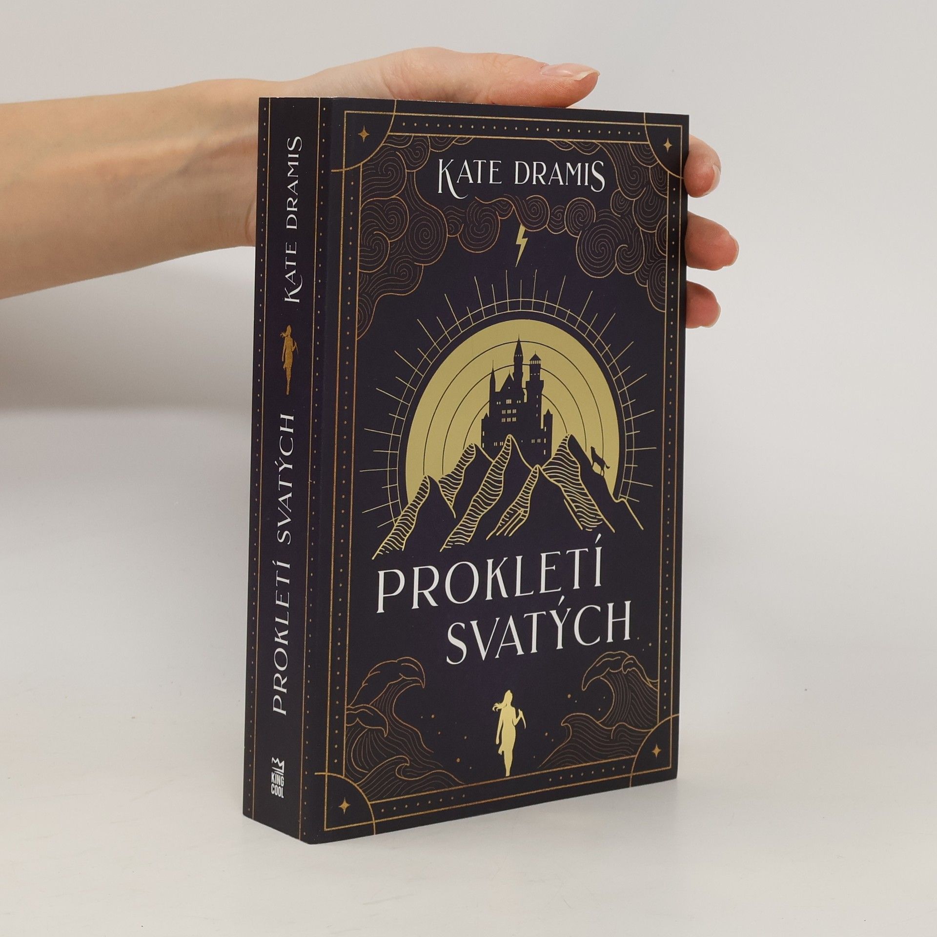 Kate Dramis Prokletí svatých