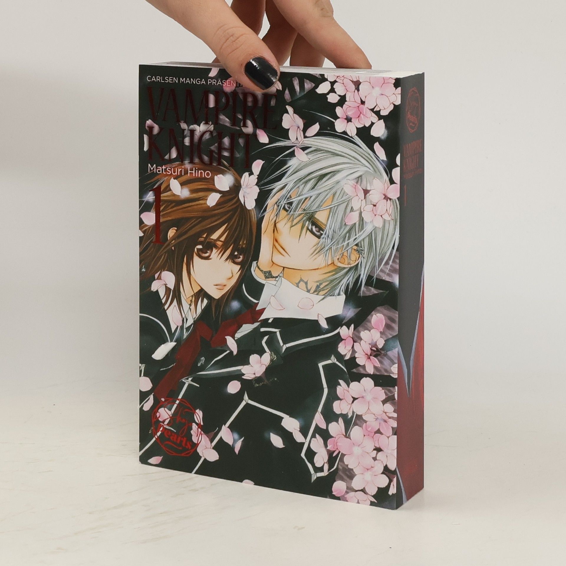 Matsuri Hino VAMPIRE KNIGHT Pearls 1