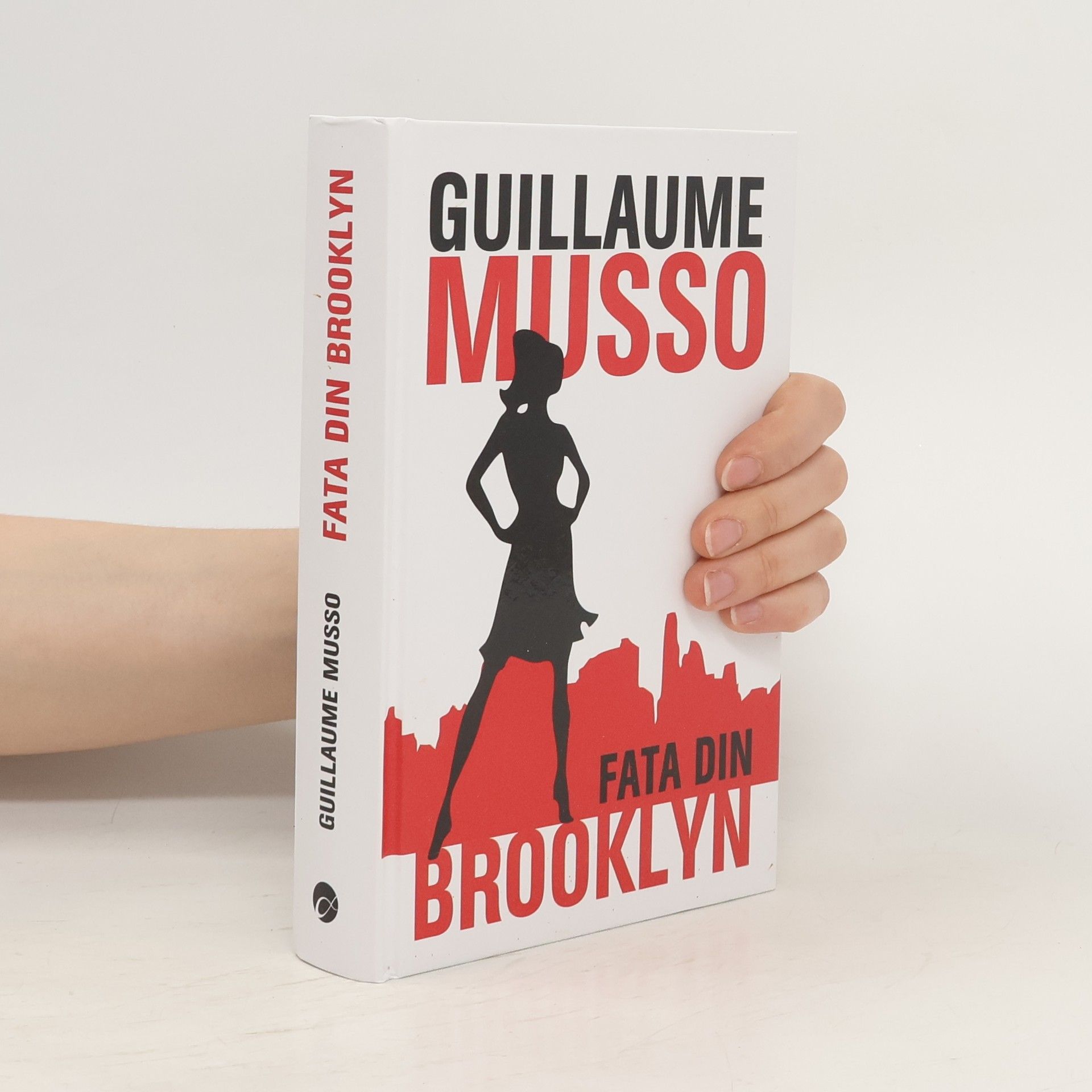 Guillaume Musso Fata din Brooklyn