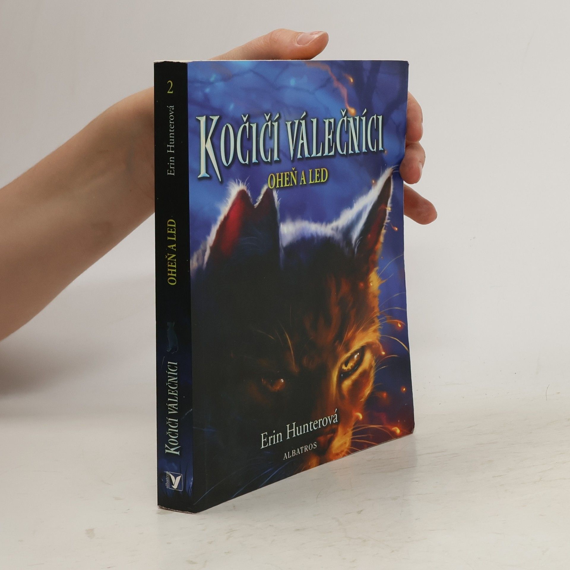 Erin Hunter Kočičí válečníci: Oheň a led