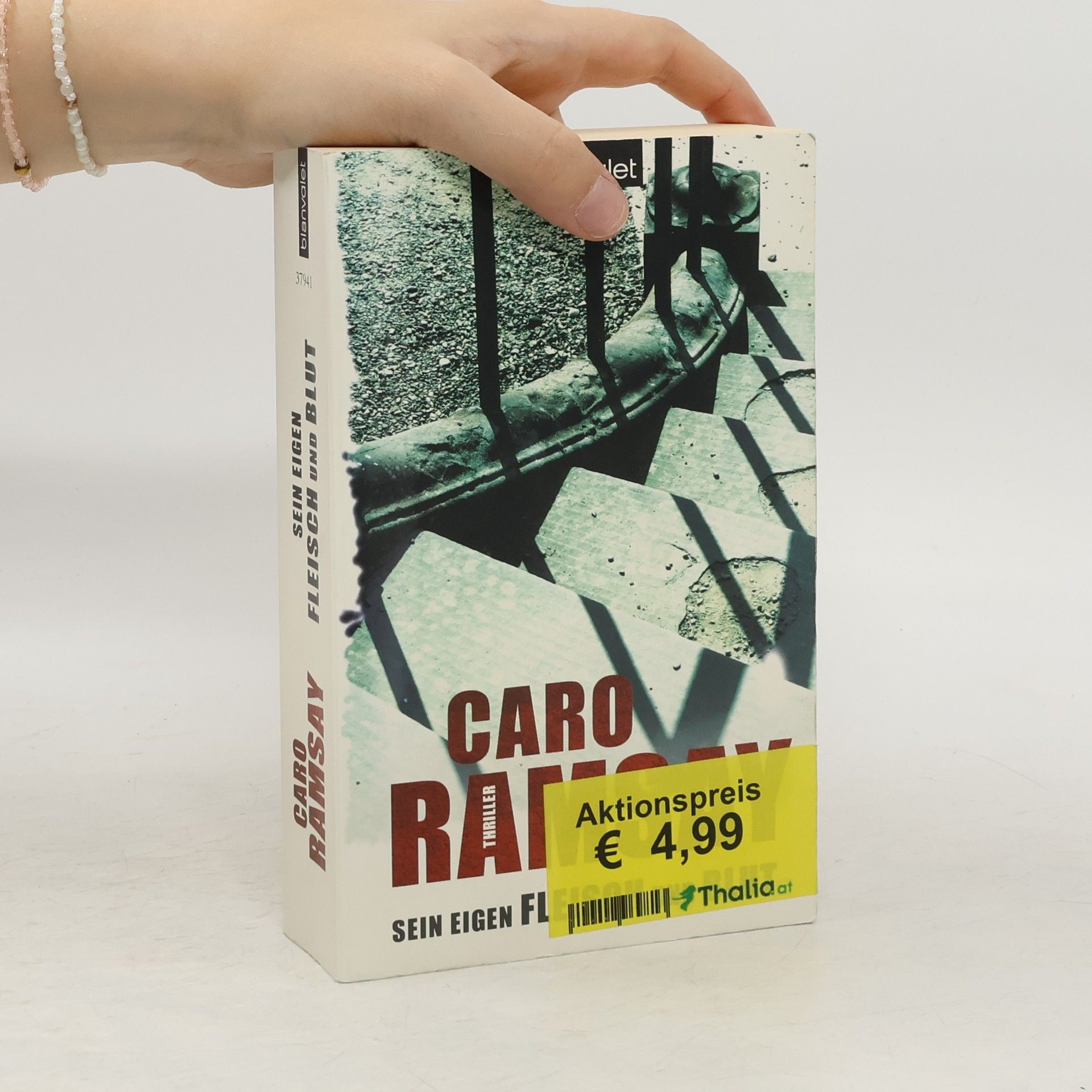Caro Ramsay Sein eigen Fleisch und Blut