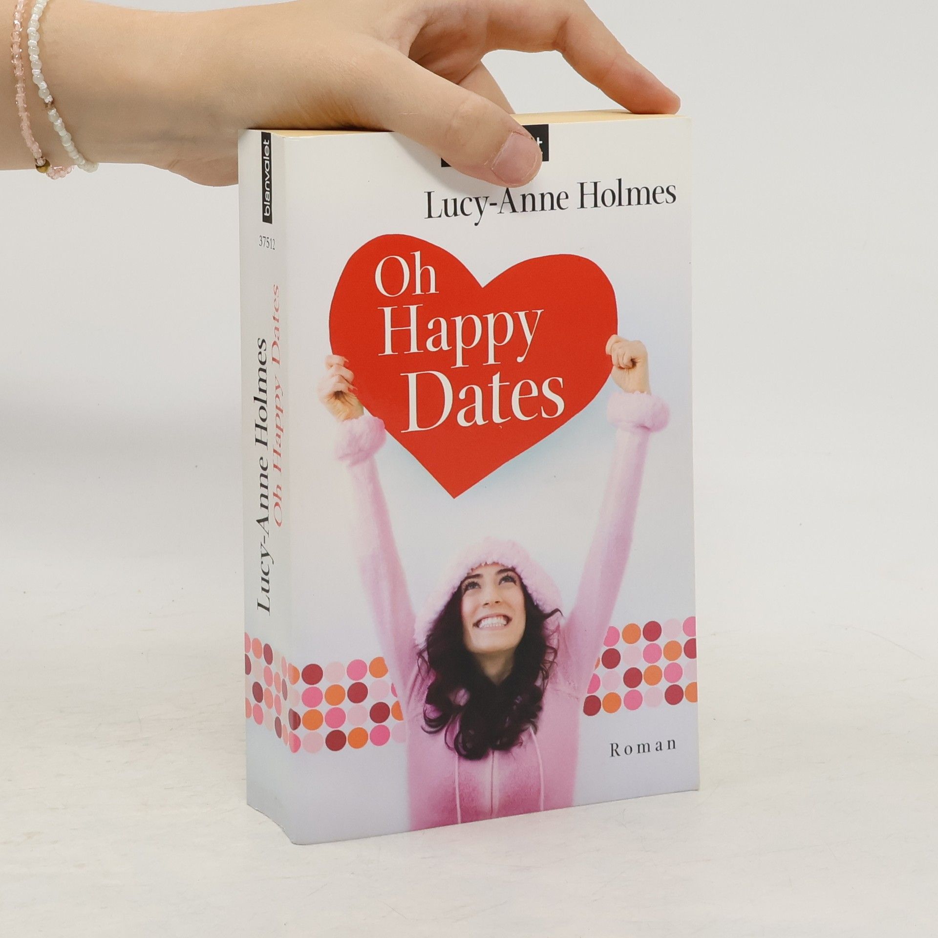 Lucy-Anne Holmes Oh Happy Dates