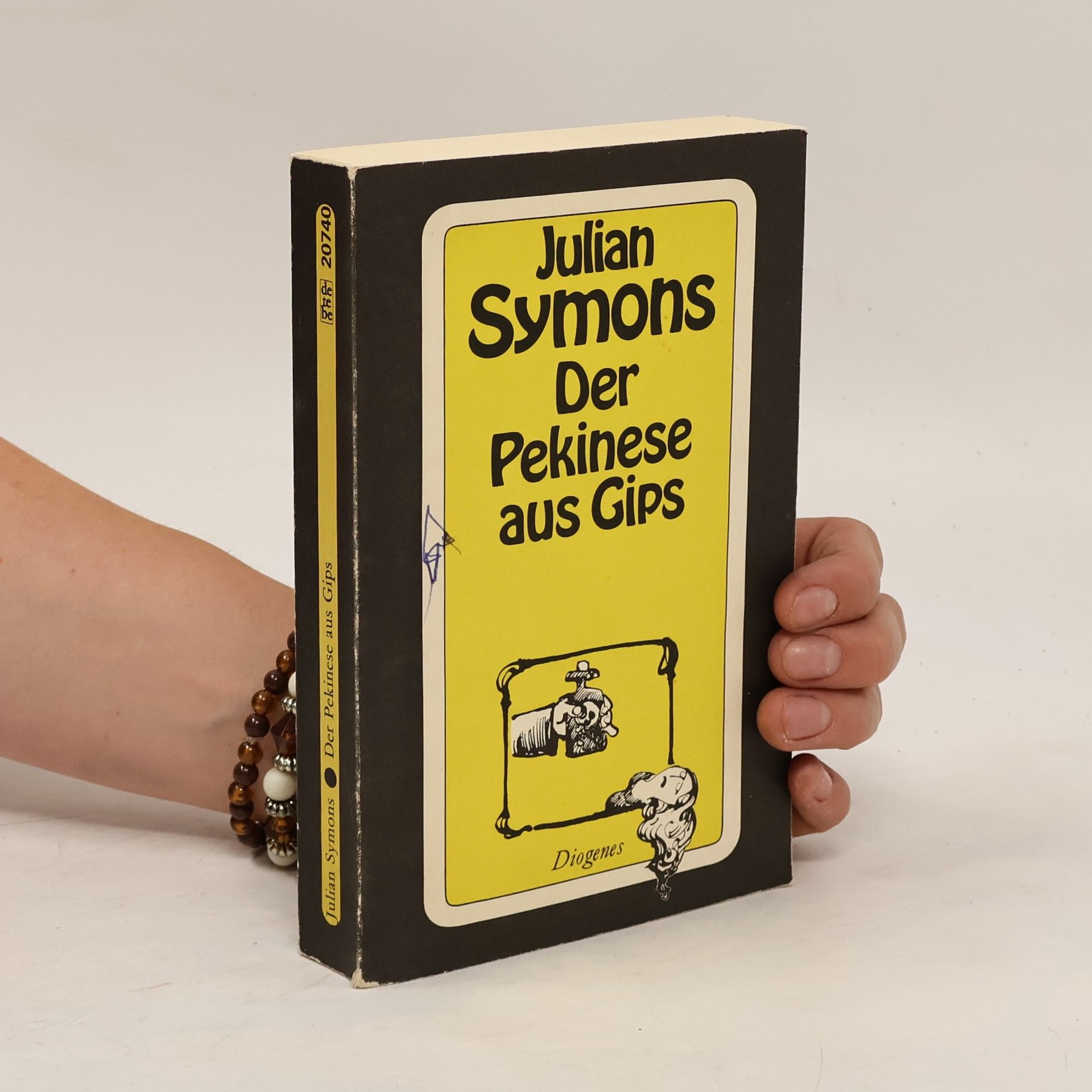 Julian Symons Der Pekinese aus Gips
