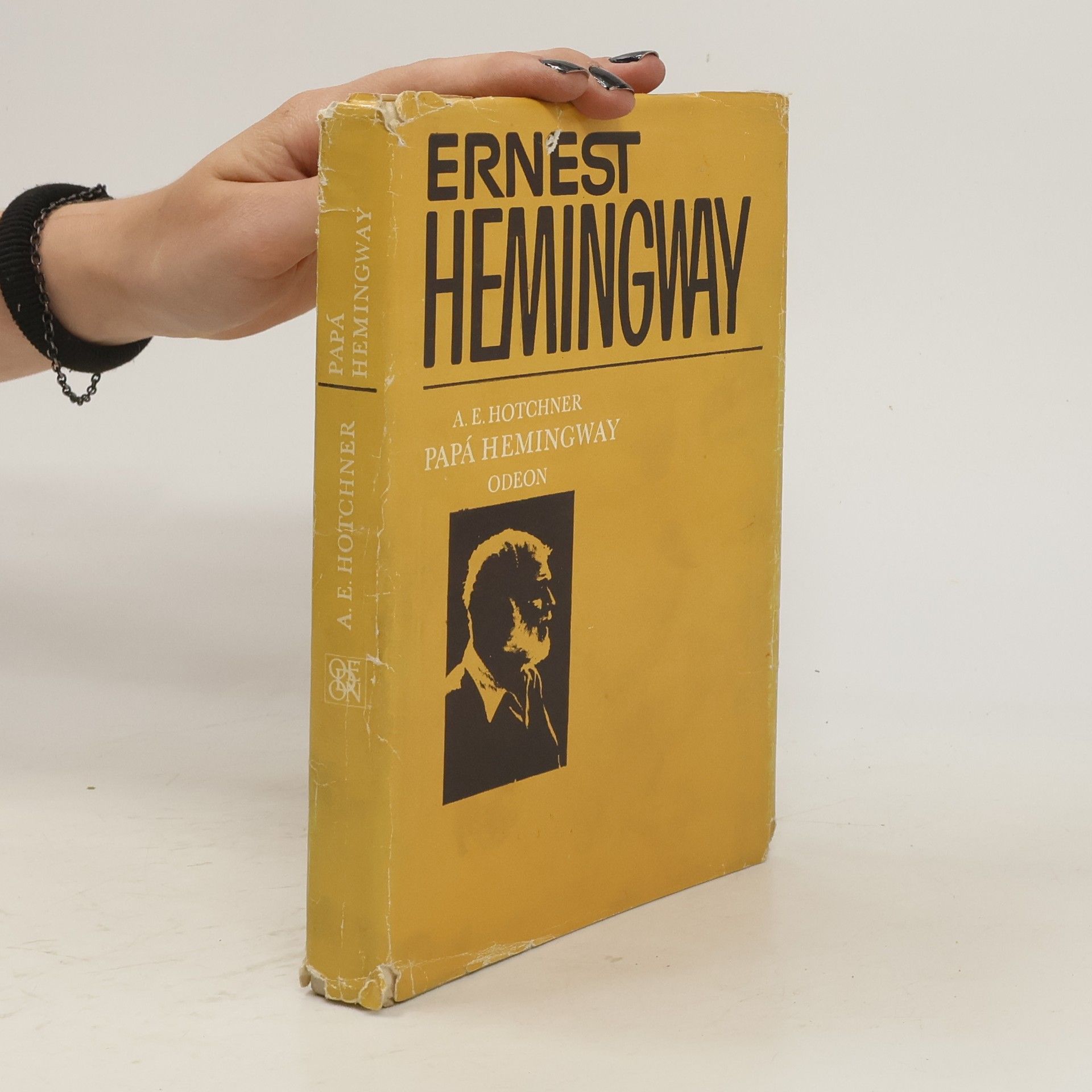 A. E. Hotchner Papá Hemingway. Osobní vzpomínky