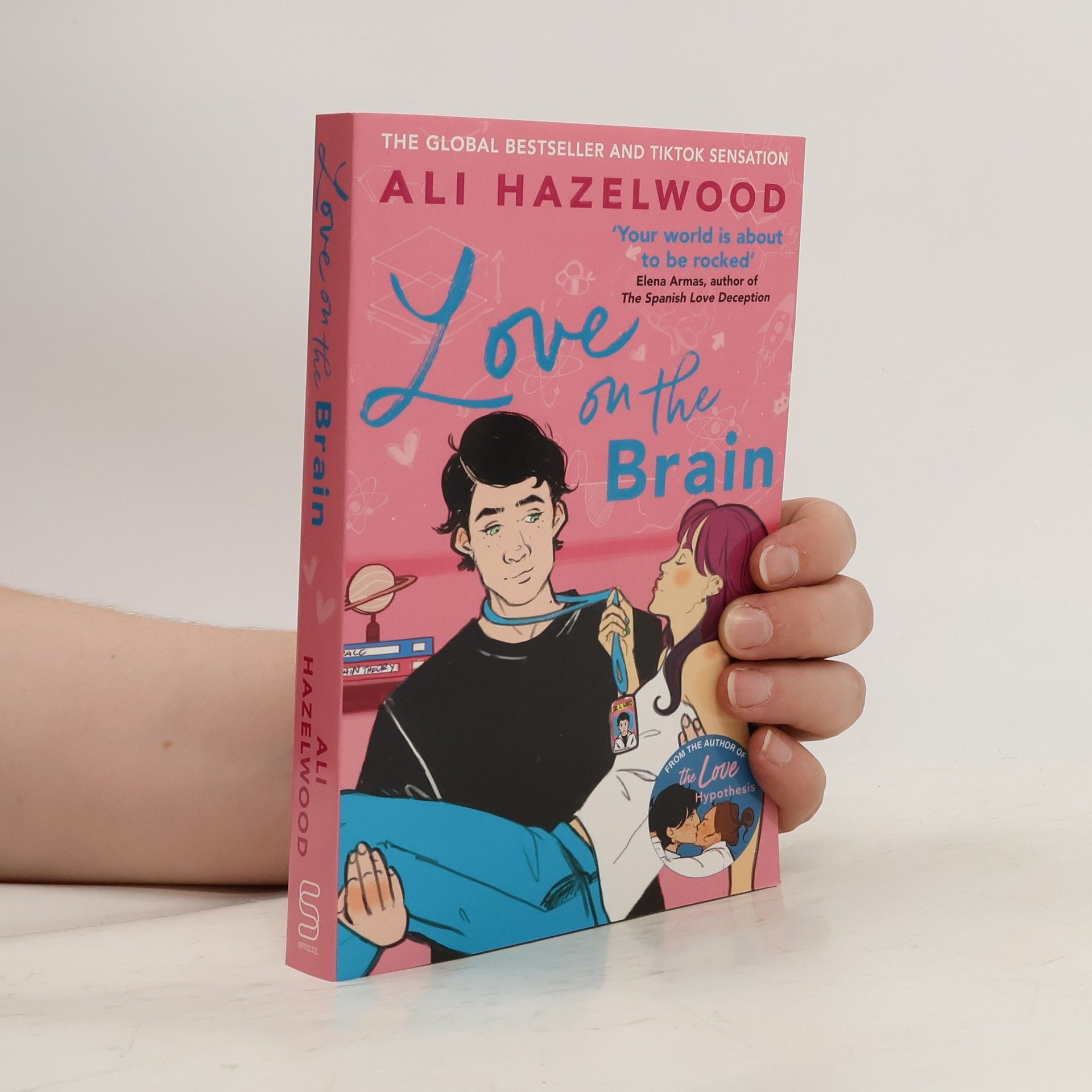 Ali Hazelwood Love on the Brain
