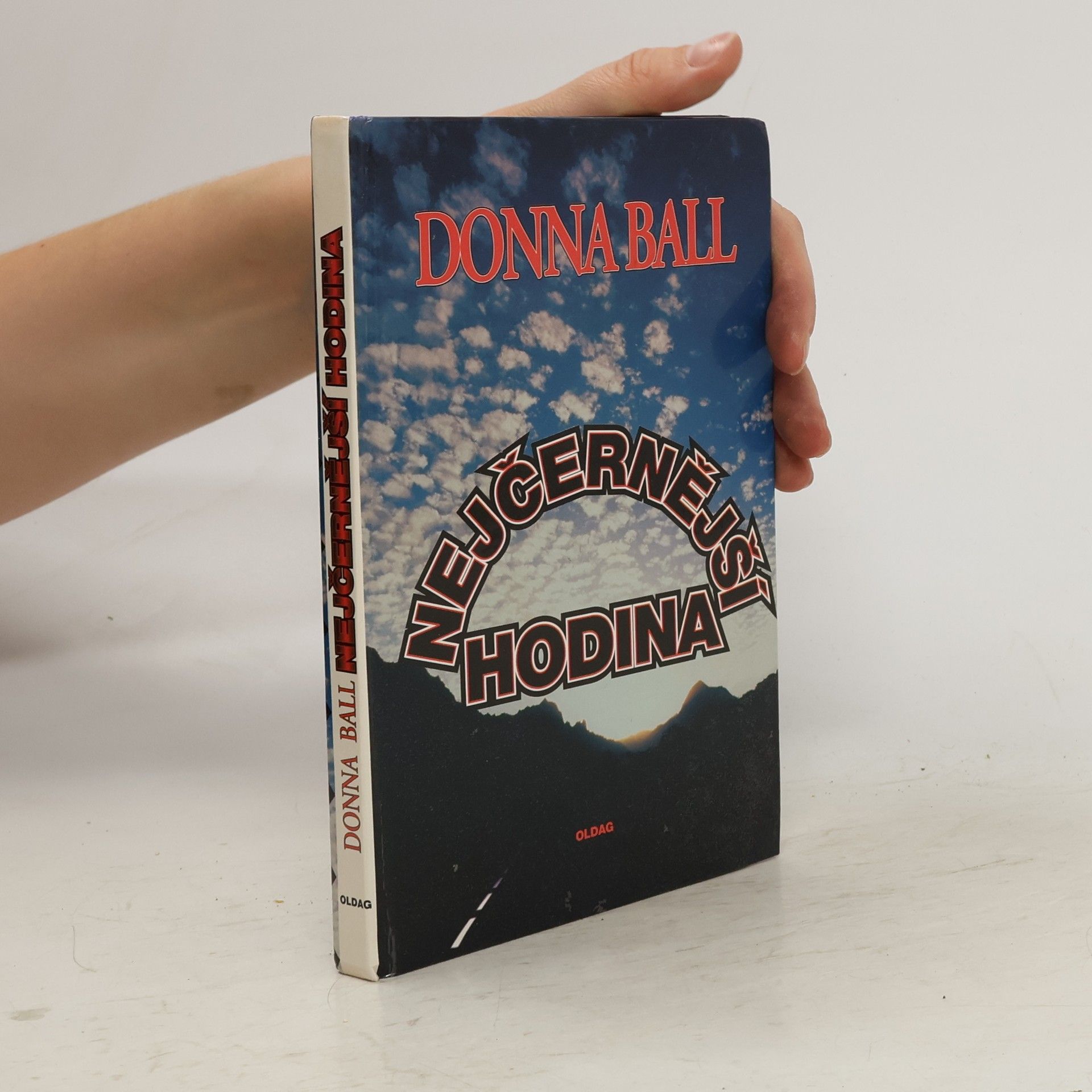 Donna Ball Nejčernější hodina