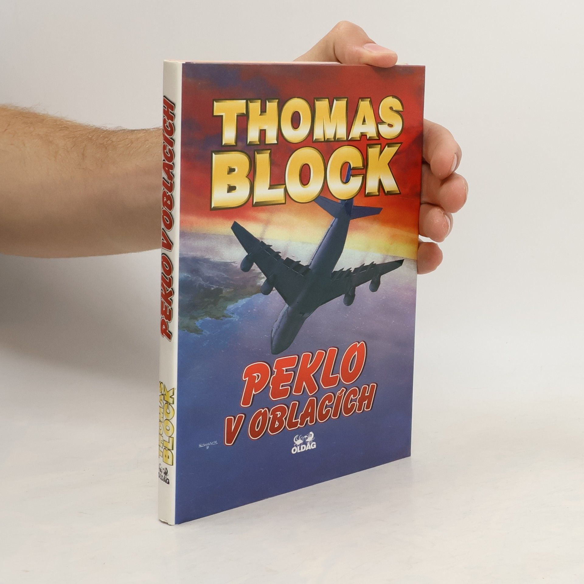 Thomas Block Peklo v oblacích