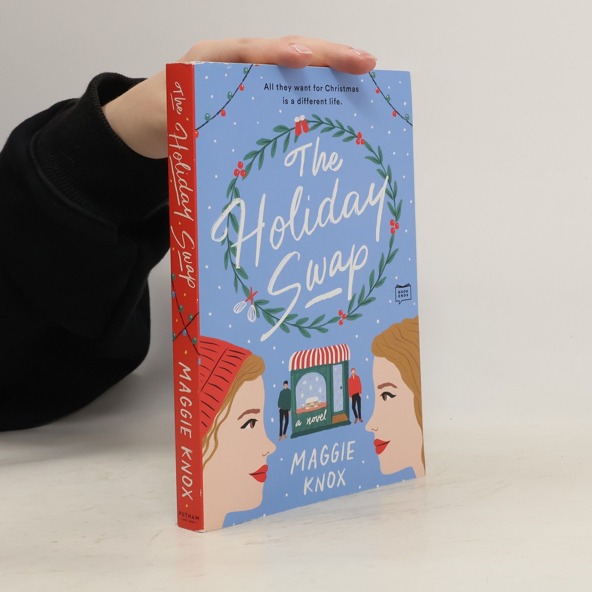 Maggie Knox Holiday Swap