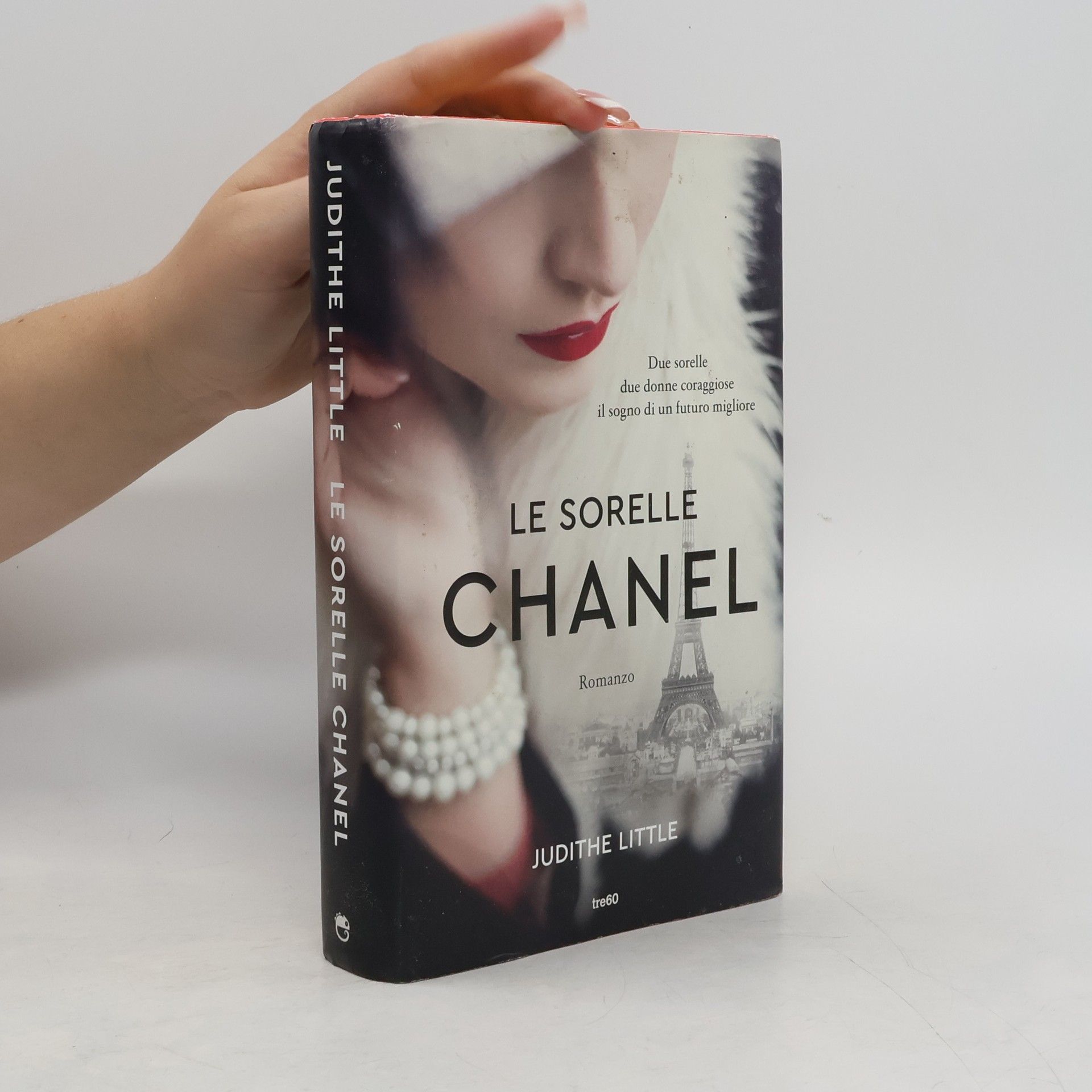 Judithe Little Le sorelle Chanel