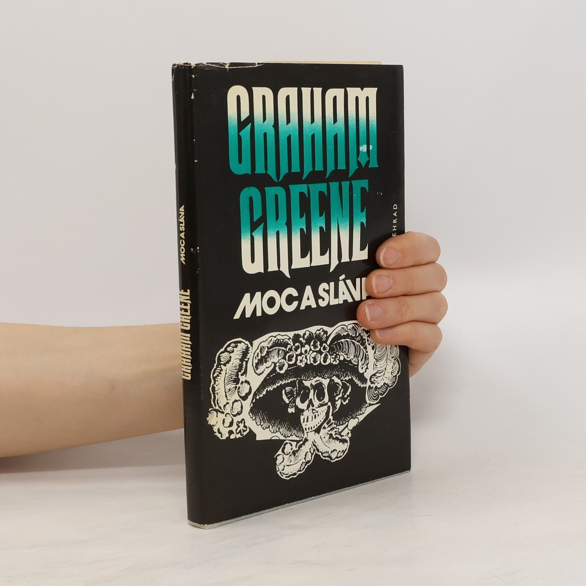Graham Greene Moc a sláva
