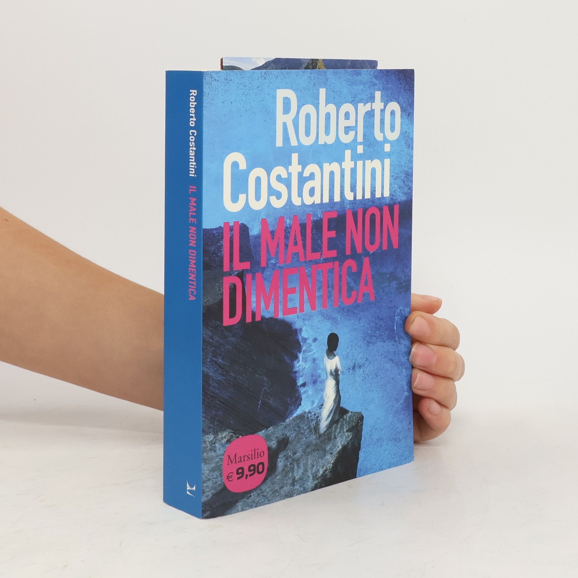 Roberto Costantini Il male non dimentica
