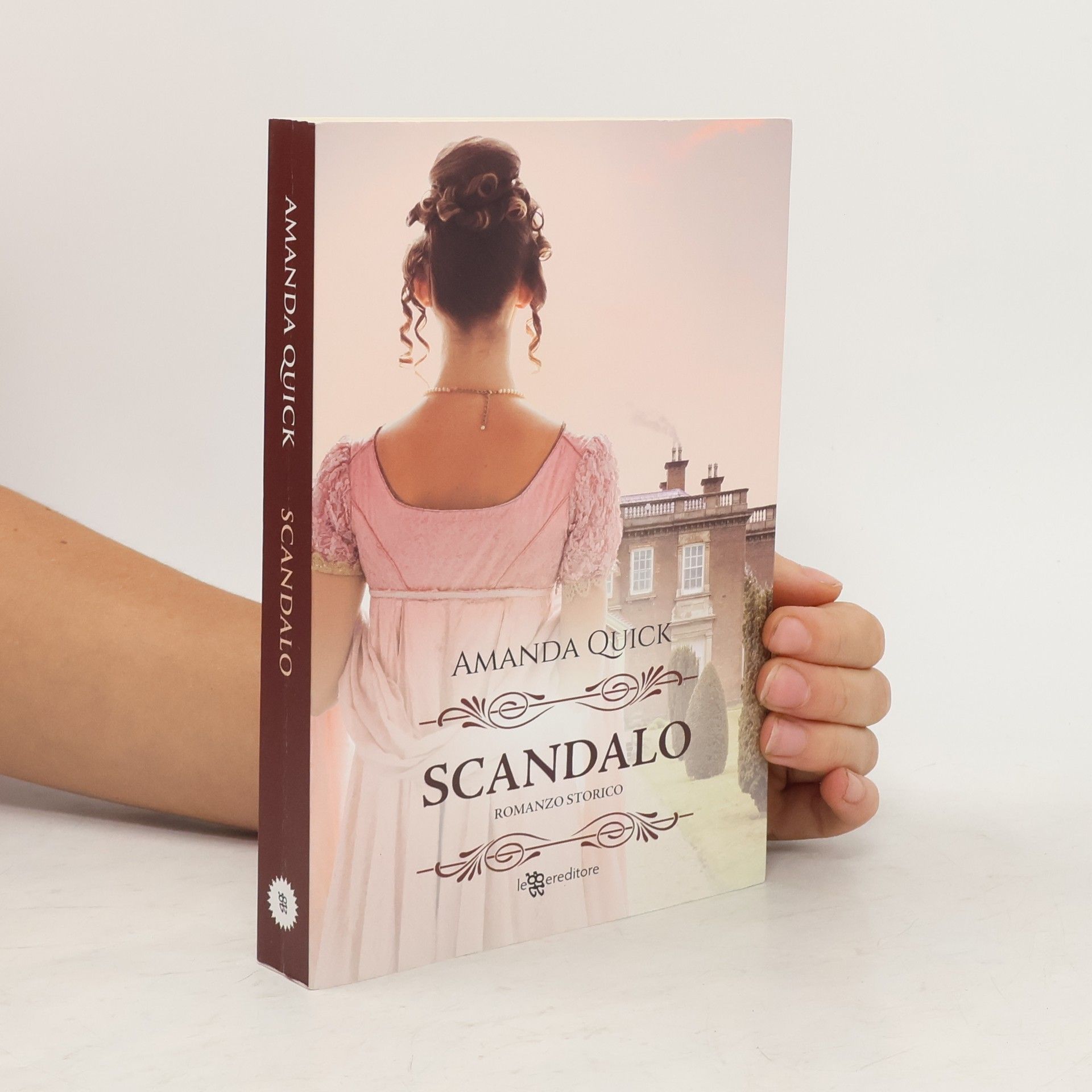 Amanda Quick Scandalo