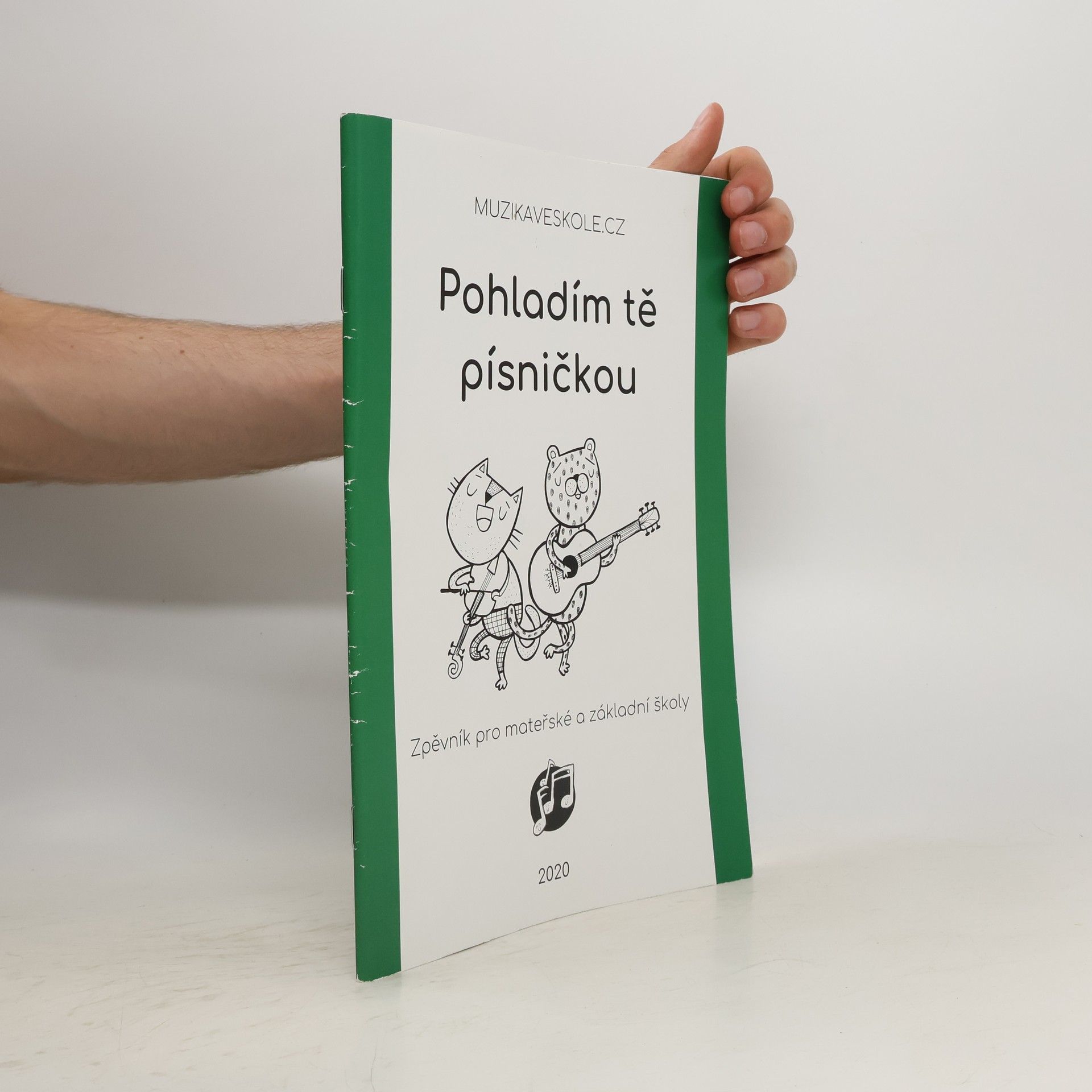 AA.VV. Pohladím tě písničkou