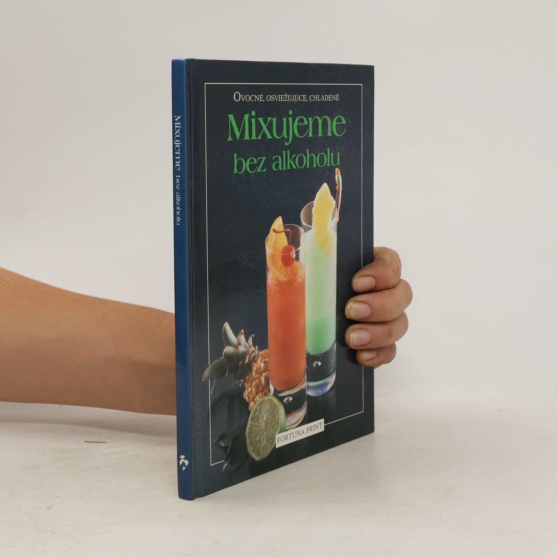 Collective Mixujeme bez alkoholu