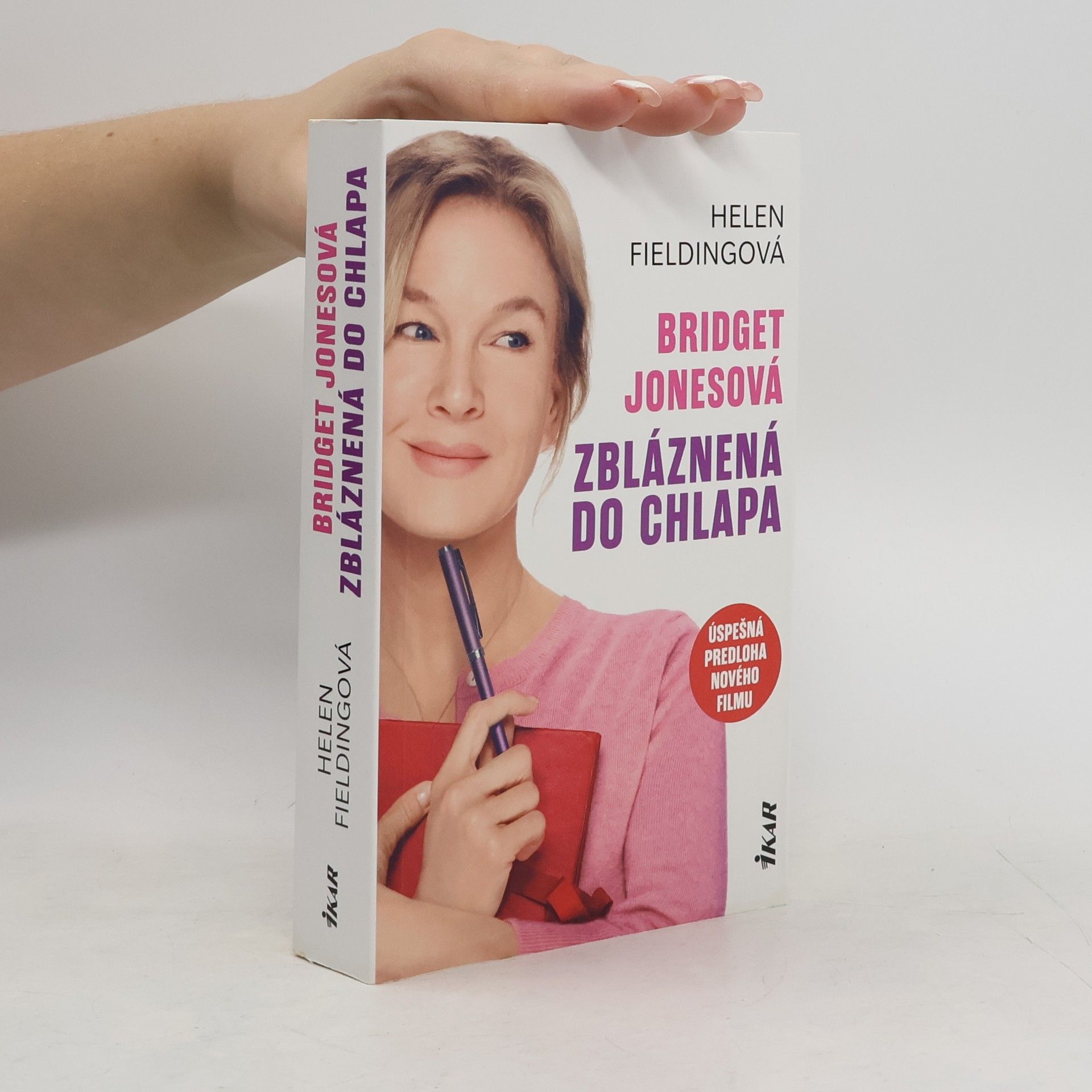 Helen Fielding Bridget Jonesová – Zbláznená do chlapa