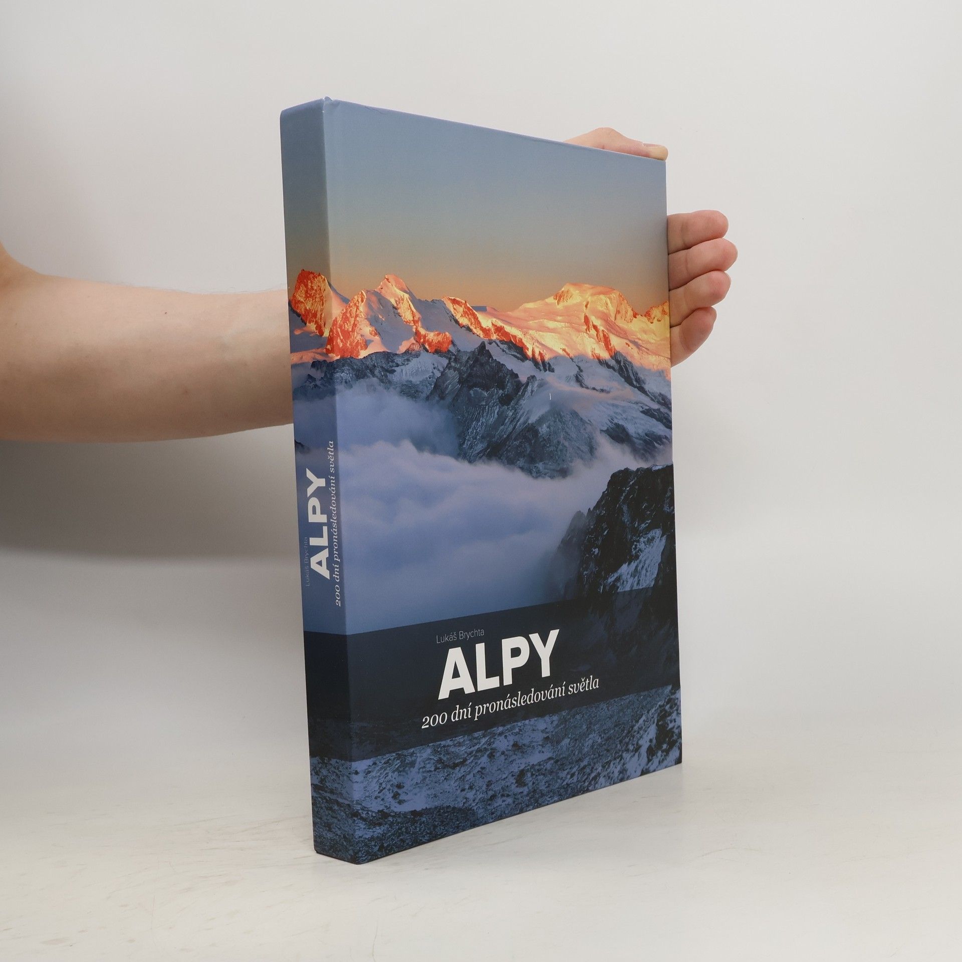 Lukáš Brychta Alpy : 200 dní pronásledování světla