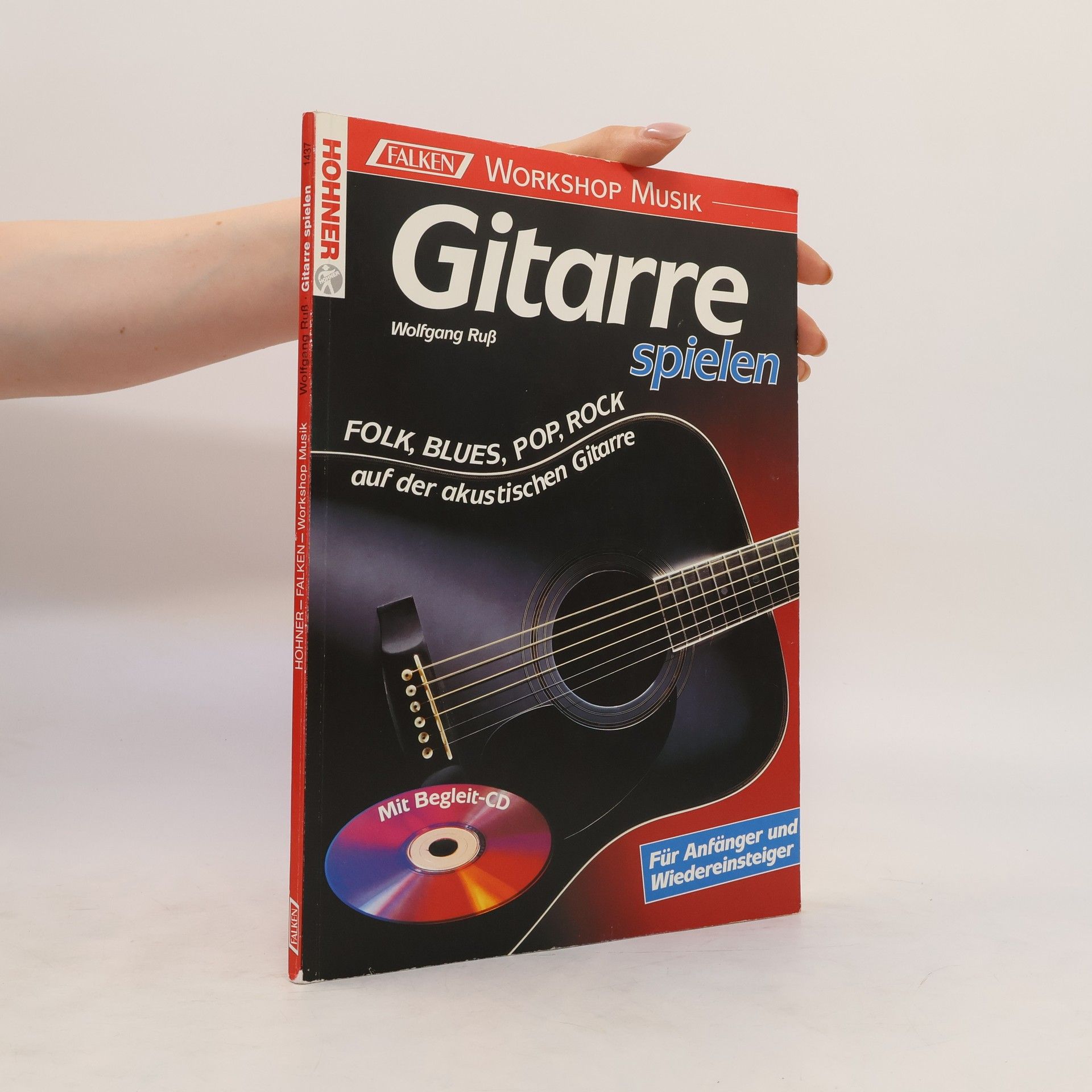 Wolfgang Russ Gitarre spielen