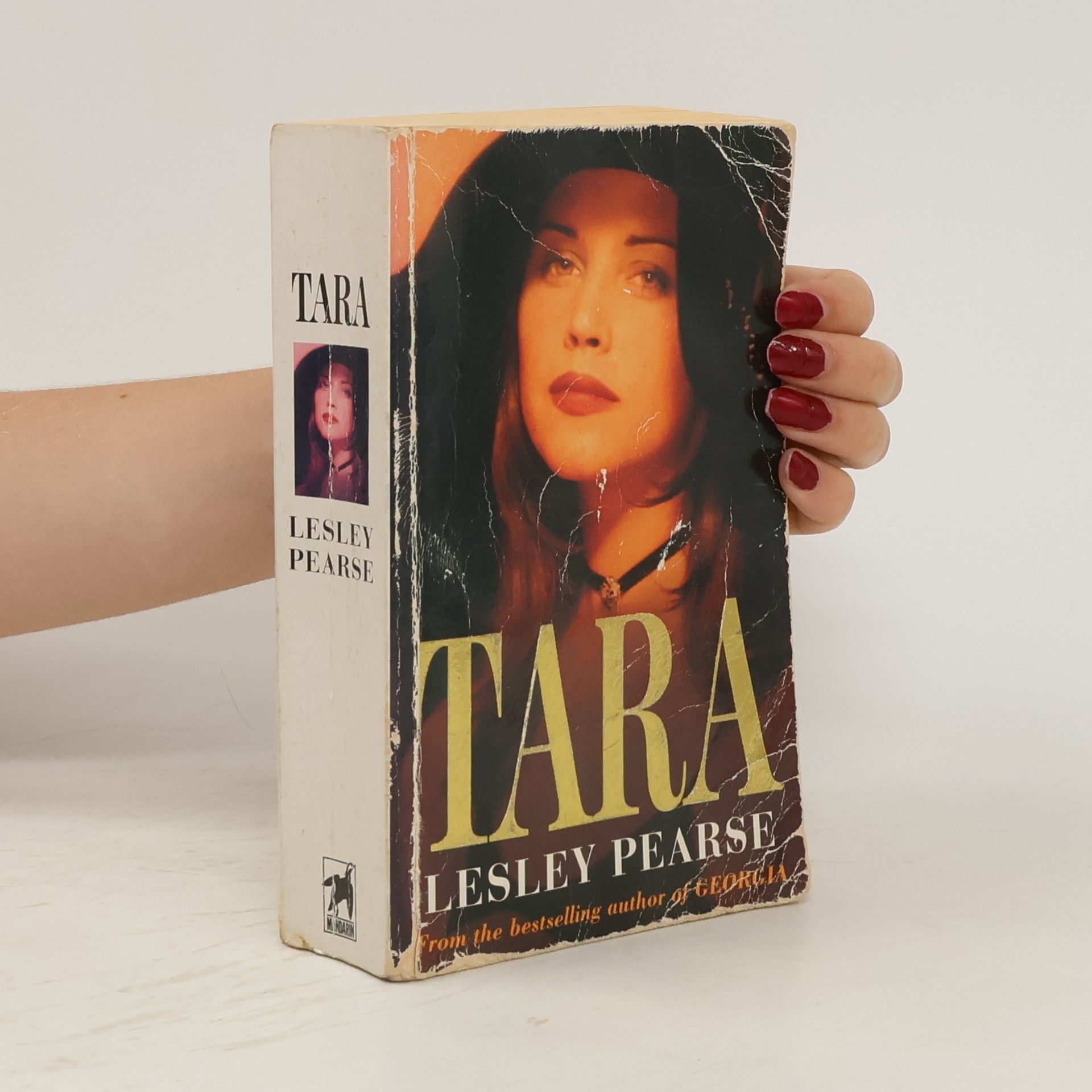 Lesley Pearse Tara