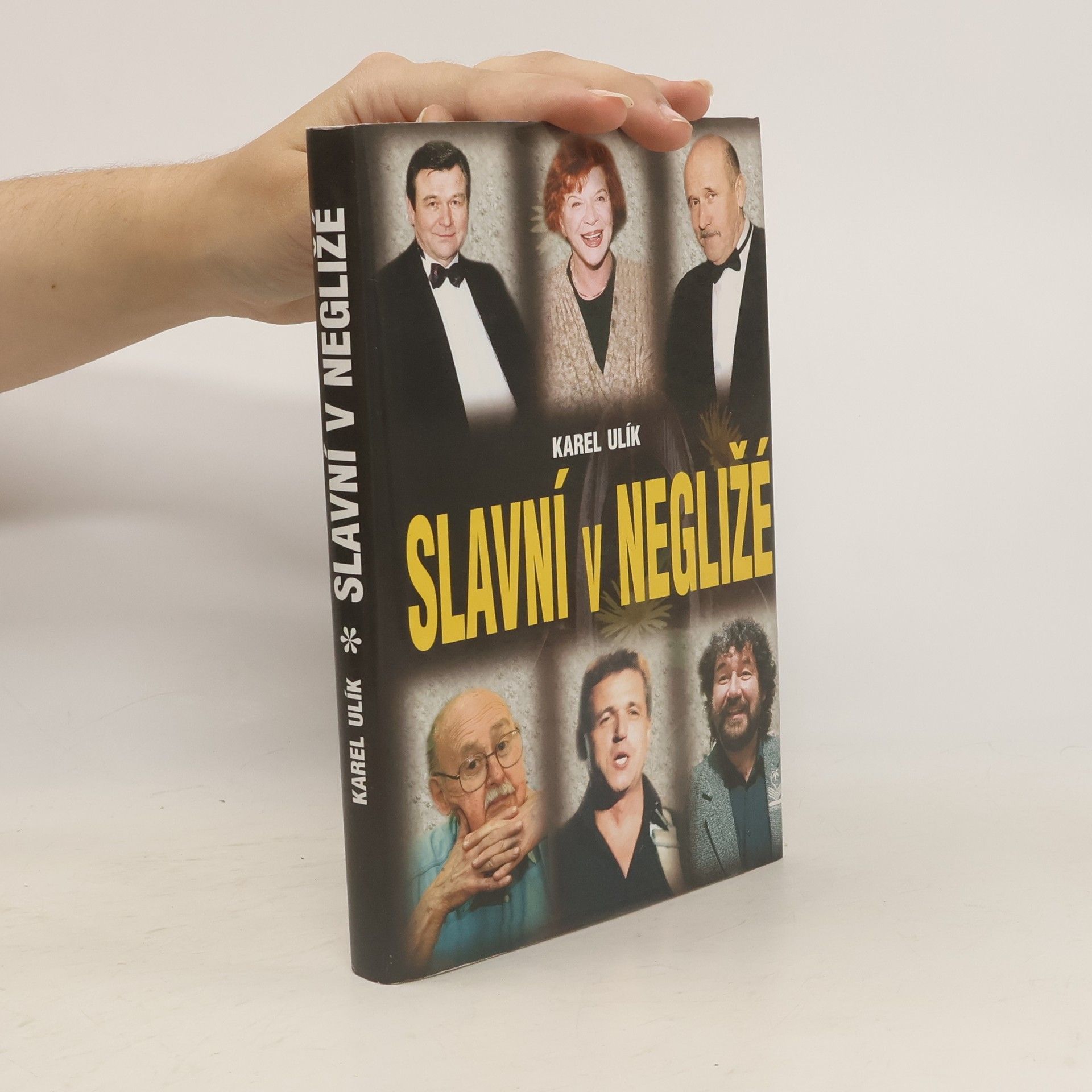 Karel Ulík Slavní v negližé
